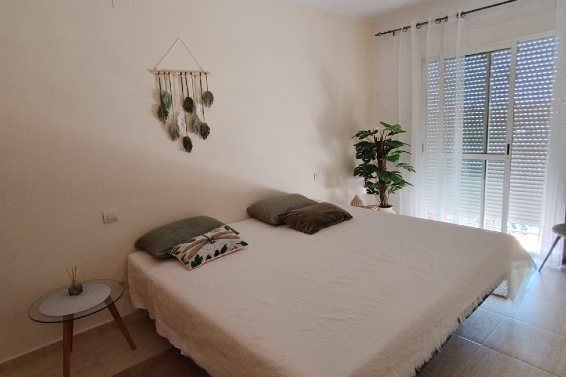Revânzare - Apartament -
Sucina - Inland