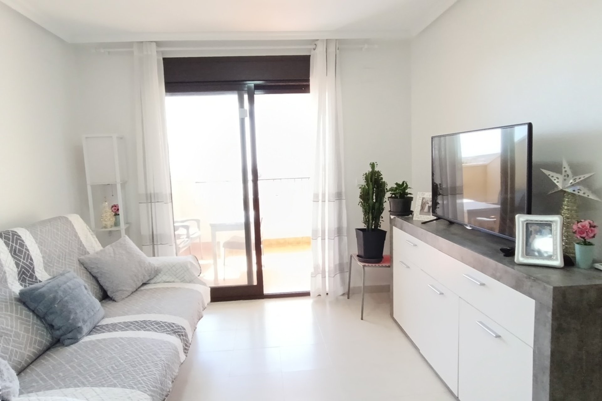 Revânzare - Apartament -
Sucina - Inland