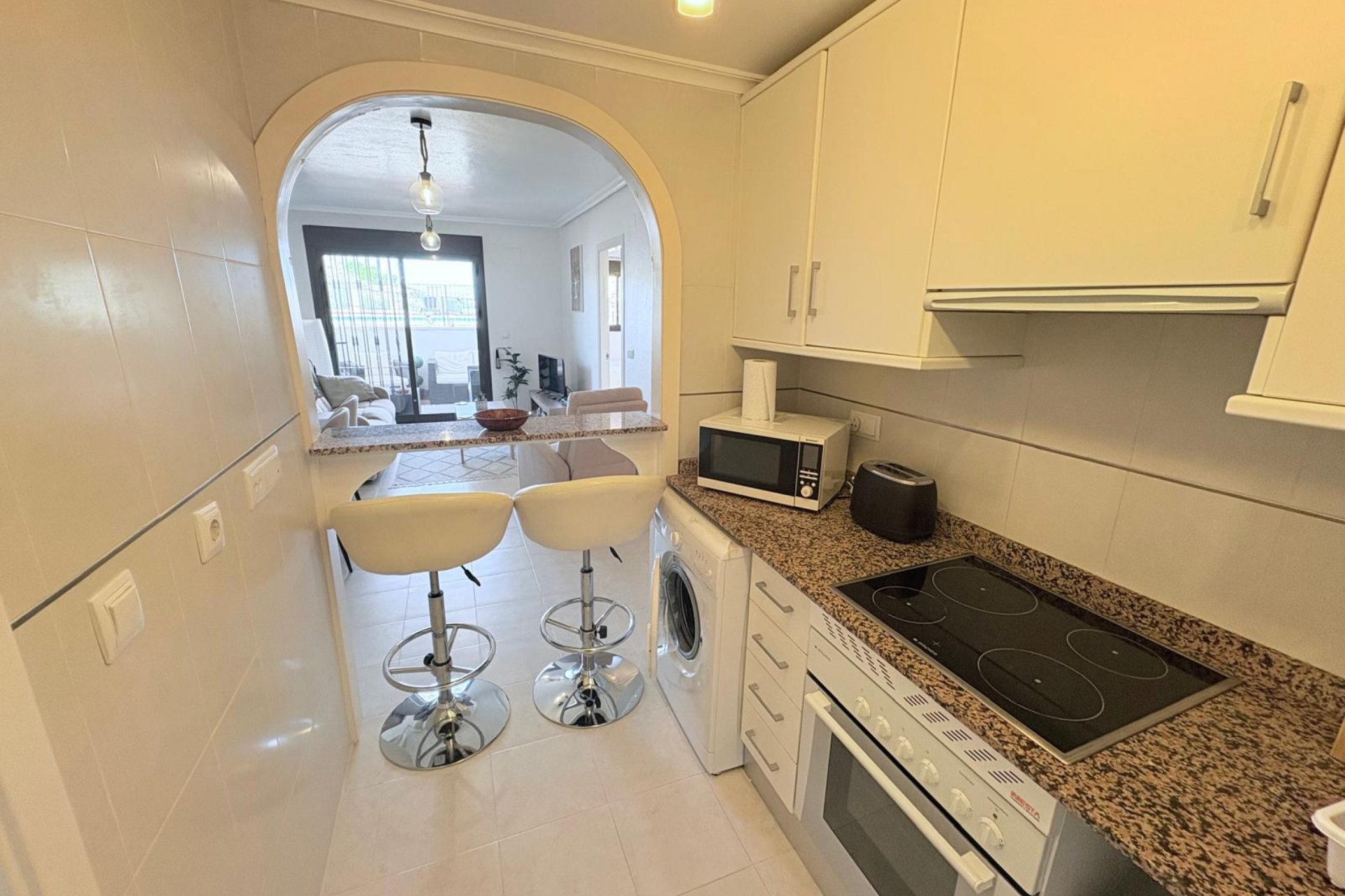 Revânzare - Apartament -
Sucina - Inland