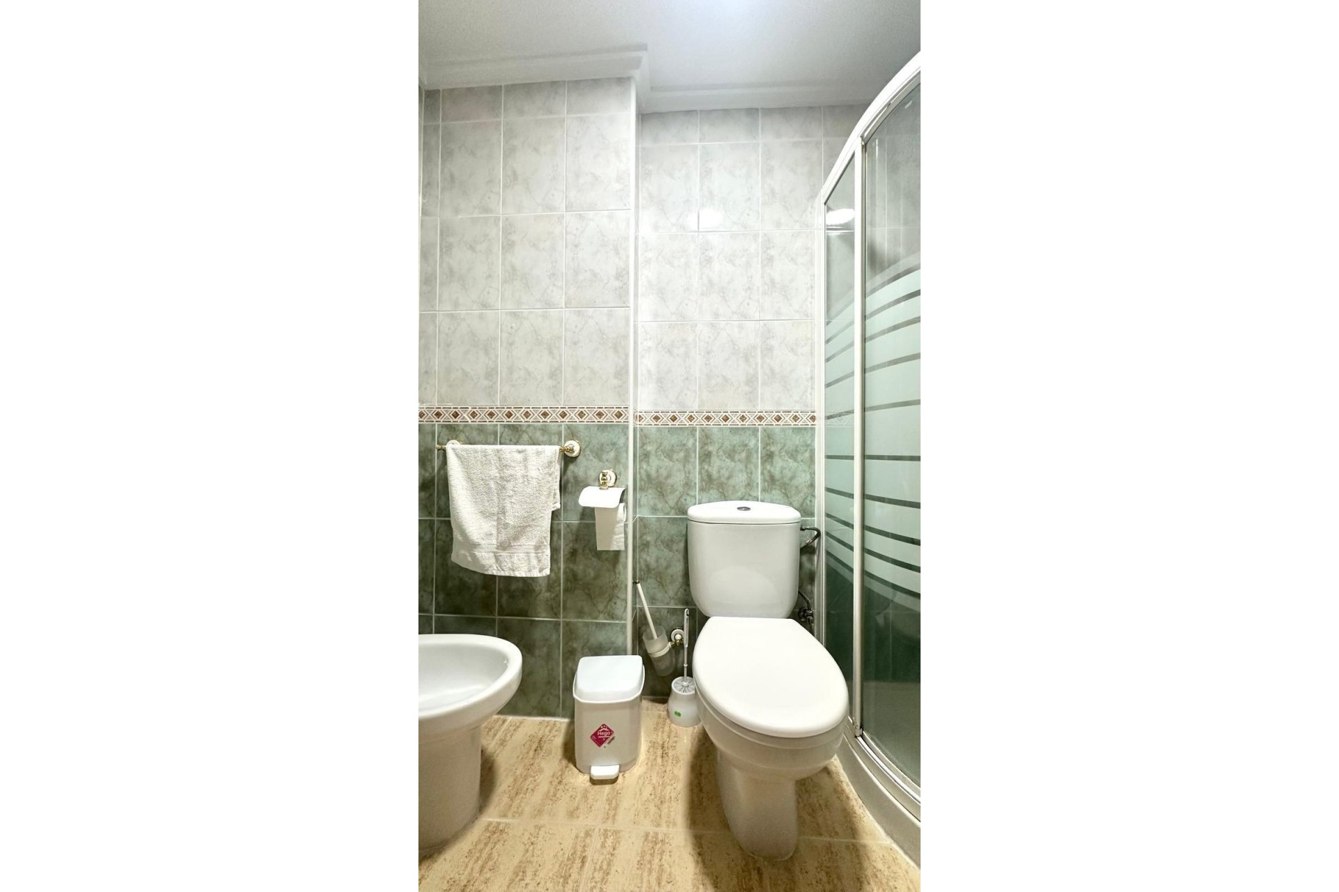 Revânzare - Apartament -
Torrevieja - Acequion