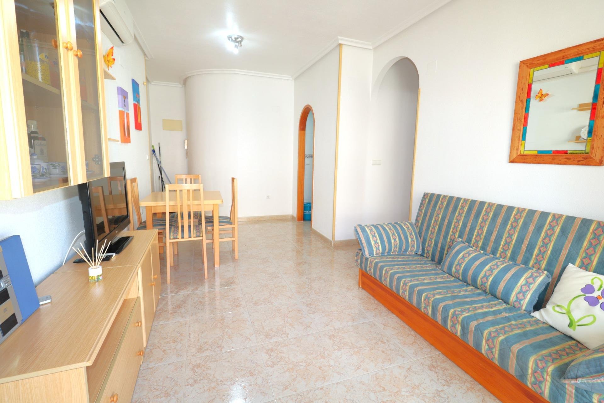 Revânzare - Apartament -
Torrevieja - Acequion