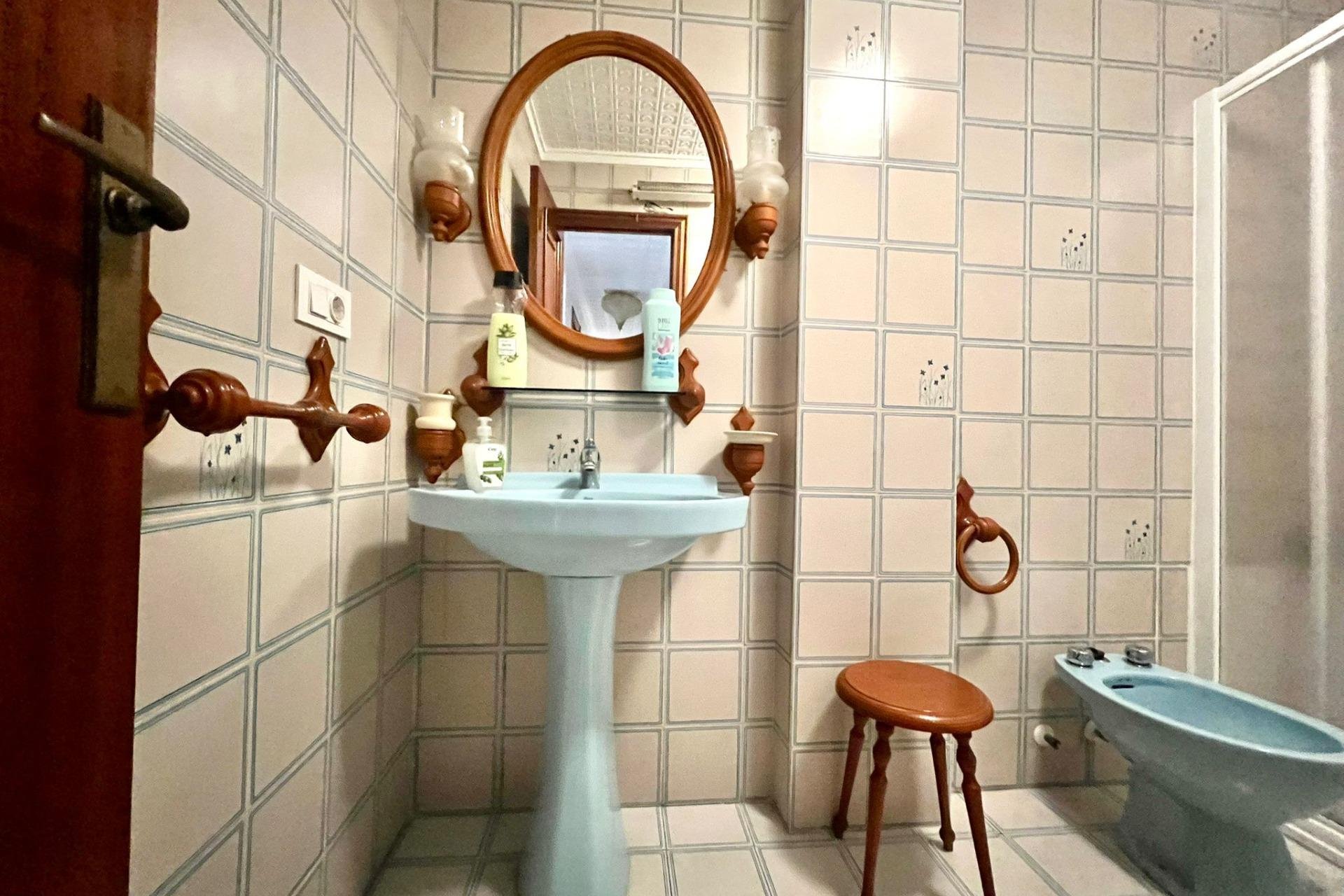 Revânzare - Apartament -
Torrevieja - Acequion