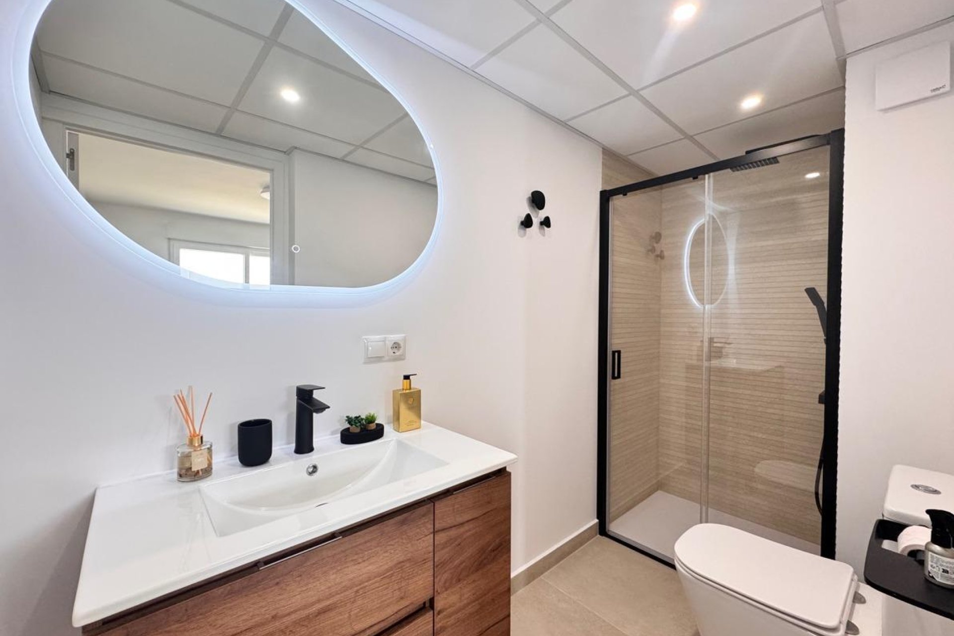 Revânzare - Apartament -
Torrevieja - Acequion