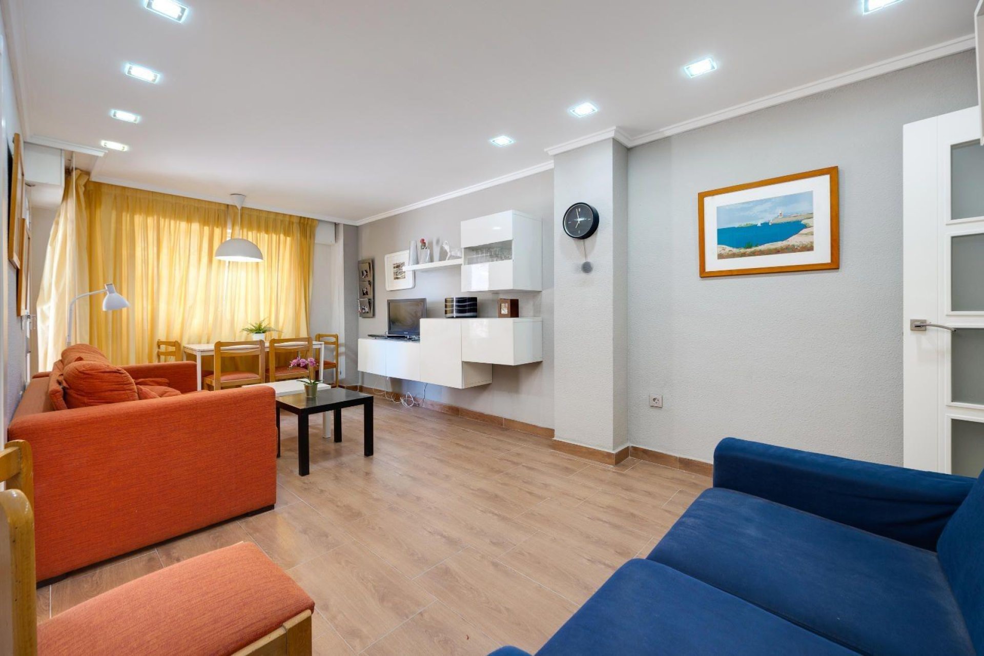 Revânzare - Apartament -
Torrevieja - Acequion