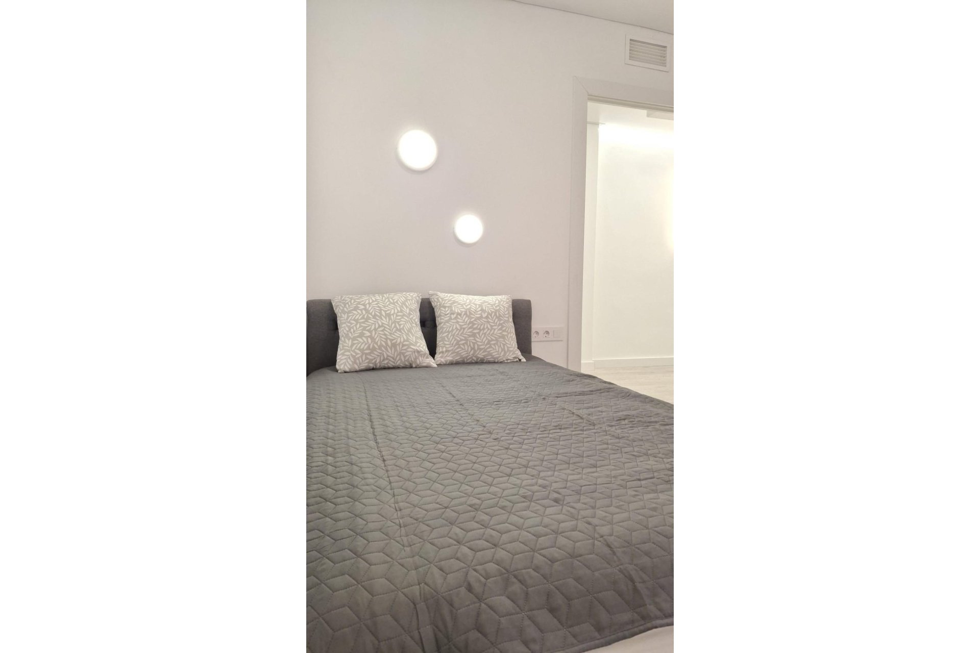 Revânzare - Apartament -
Torrevieja - Acequion