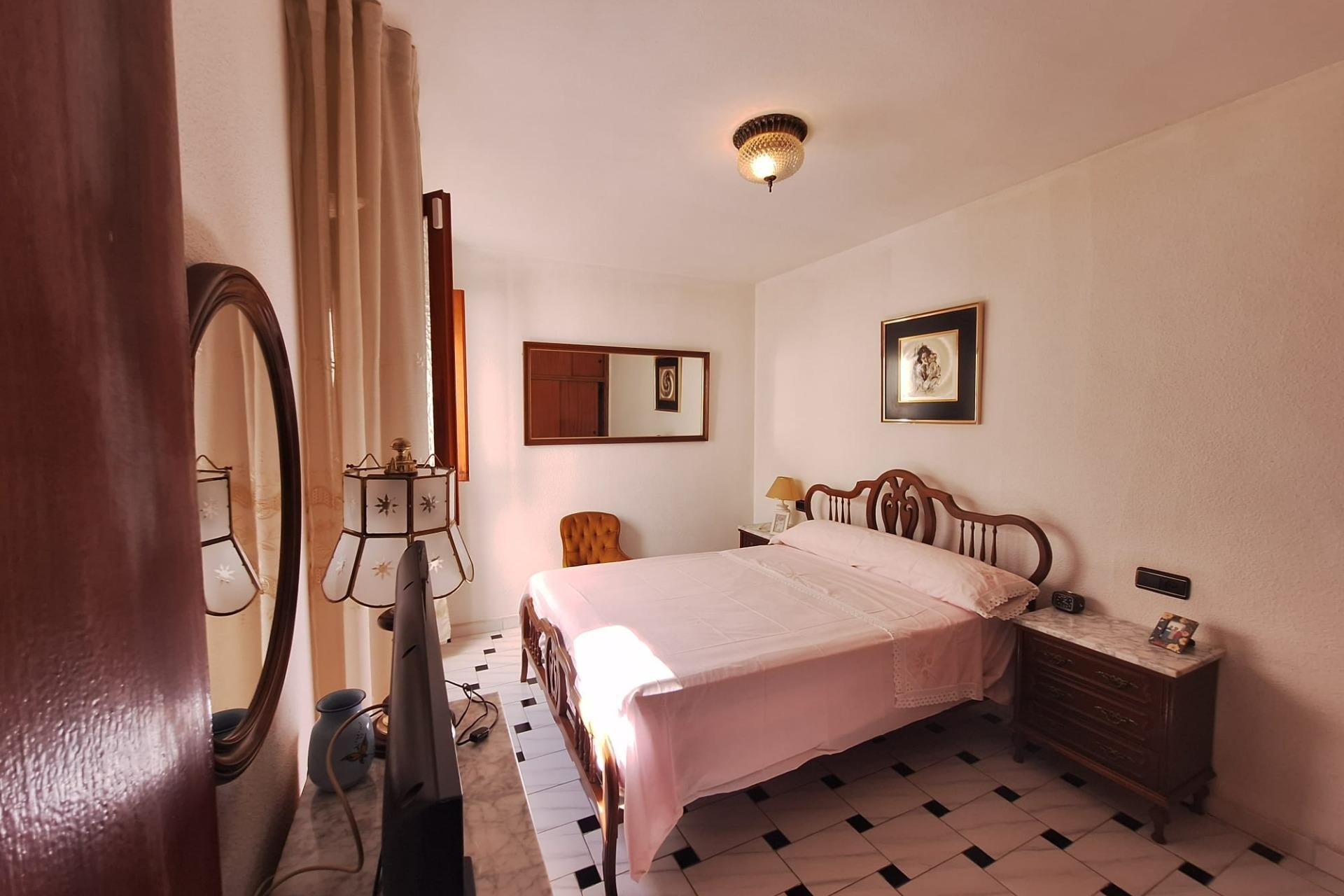Revânzare - Apartament -
Torrevieja - Acequion