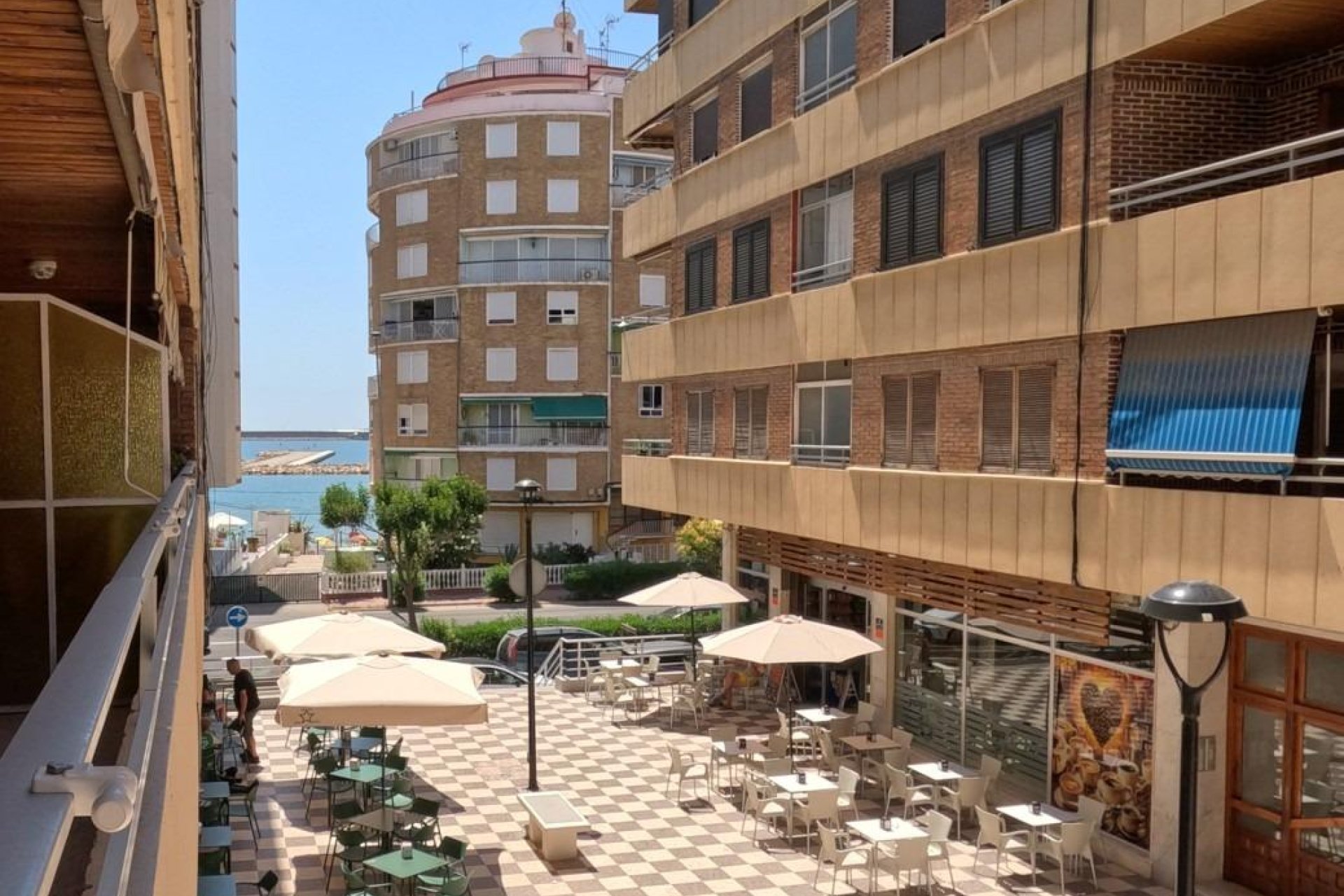 Revânzare - Apartament -
Torrevieja - Acequion
