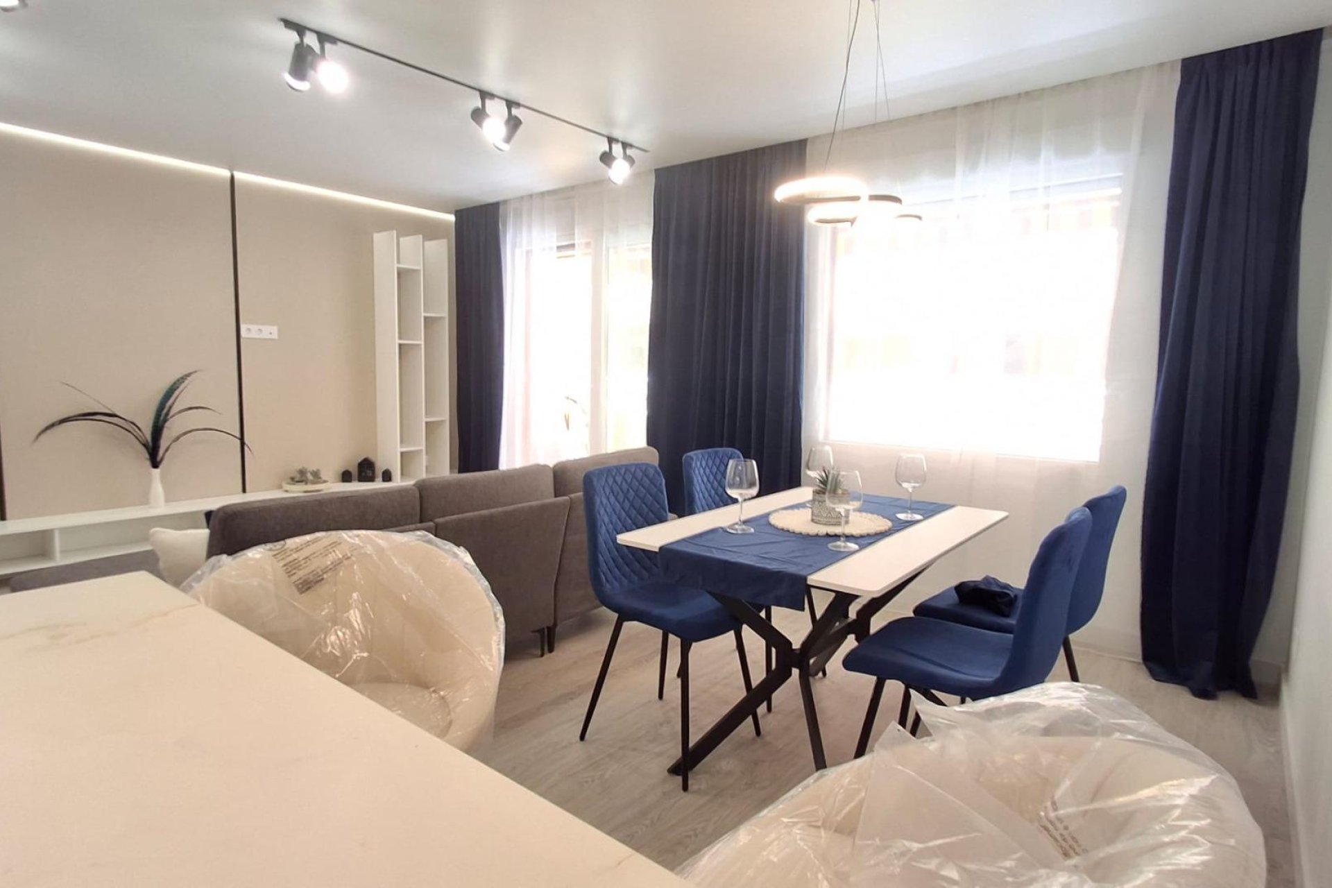 Revânzare - Apartament -
Torrevieja - Acequion