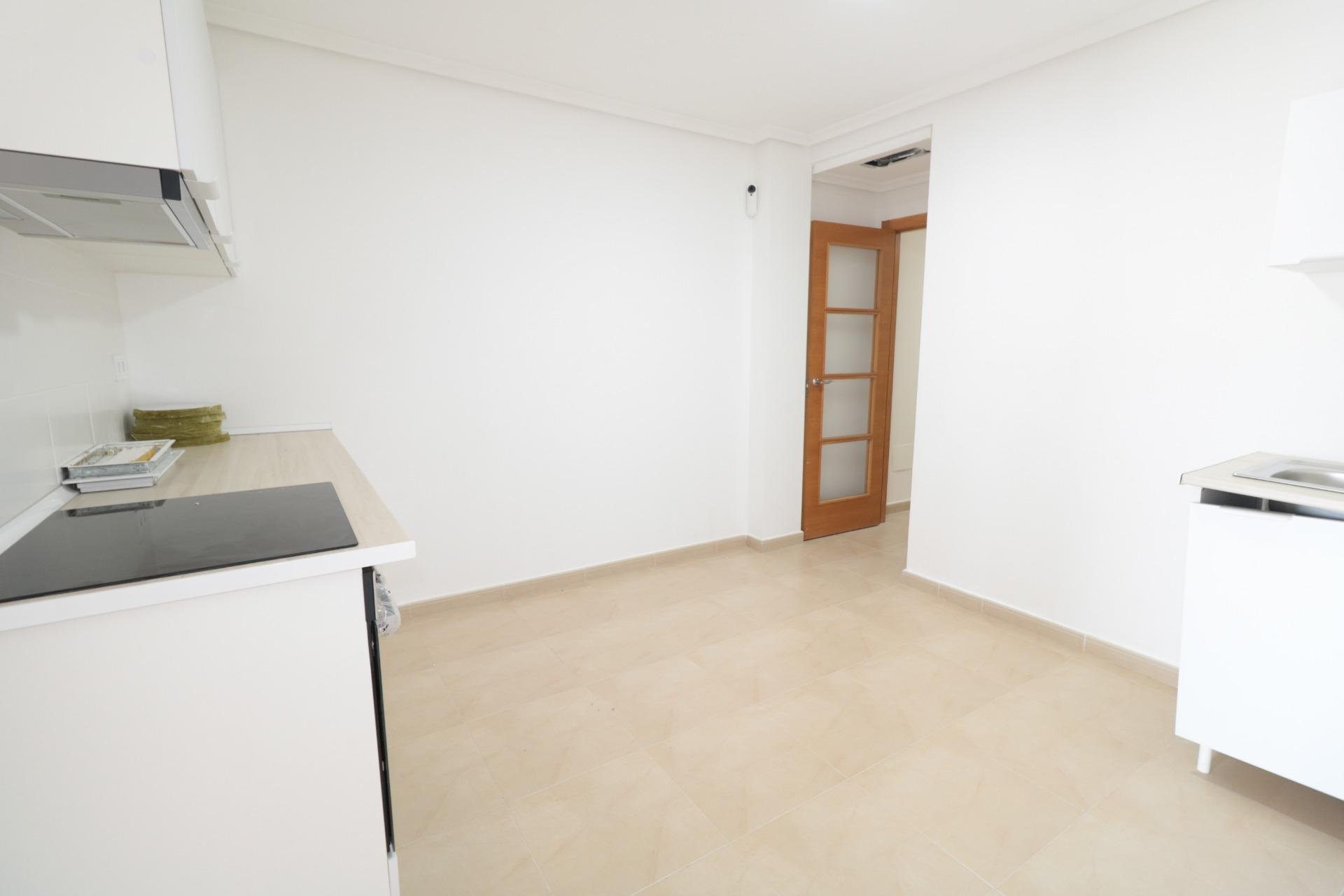 Revânzare - Apartament -
Torrevieja - Acequion