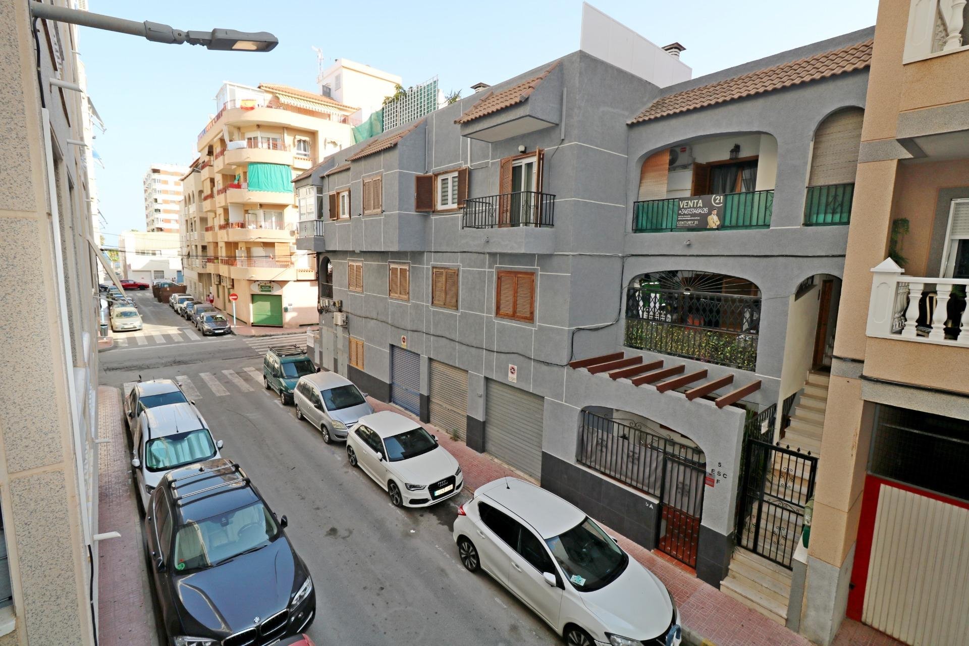 Revânzare - Apartament -
Torrevieja - Acequion