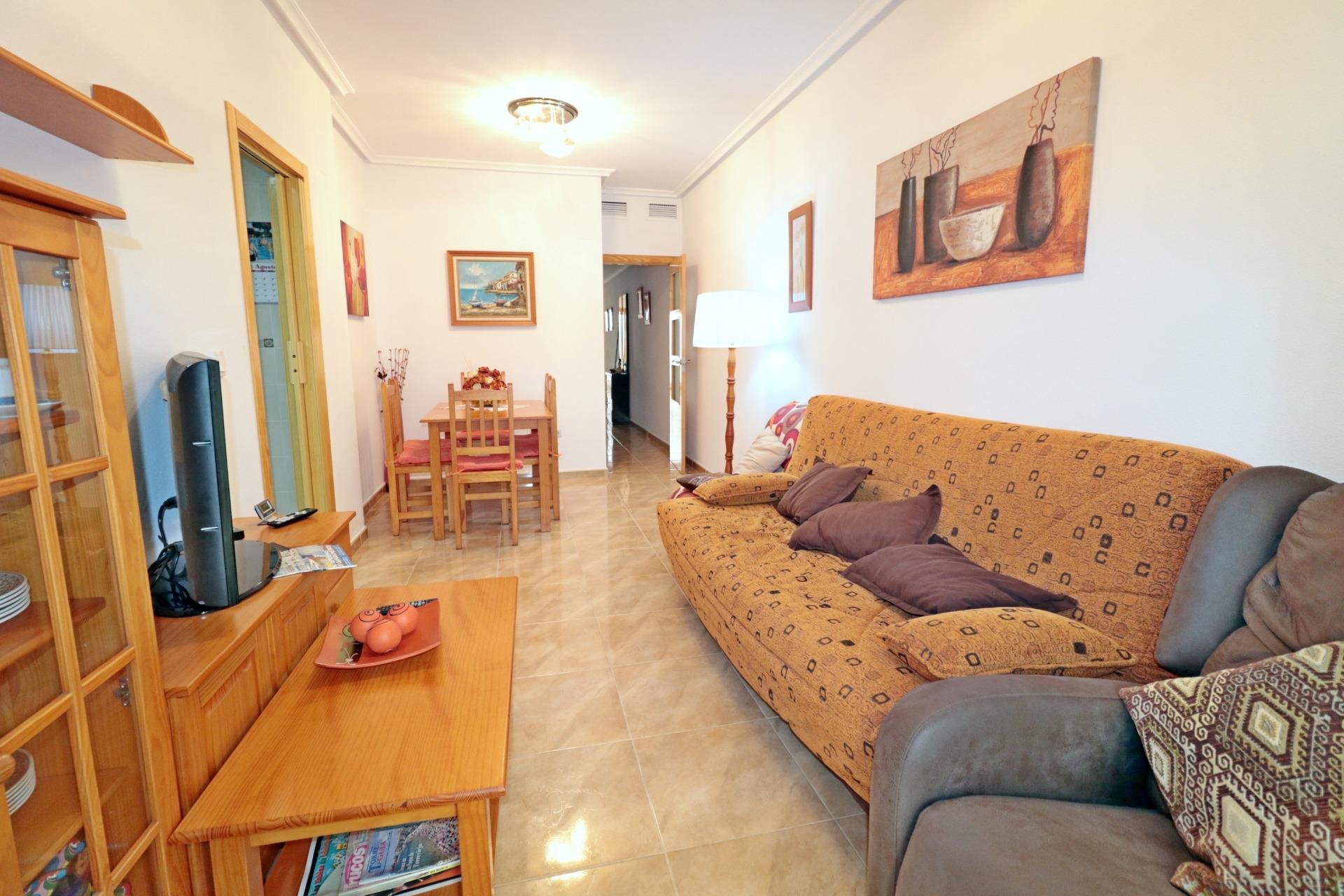 Revânzare - Apartament -
Torrevieja - Acequion
