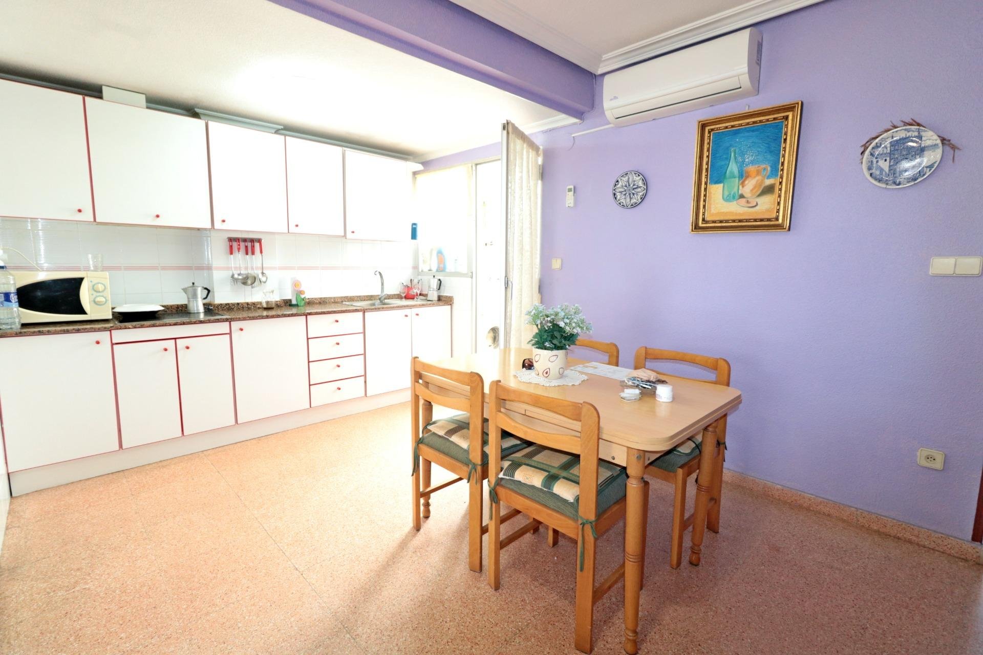 Revânzare - Apartament -
Torrevieja - Acequion