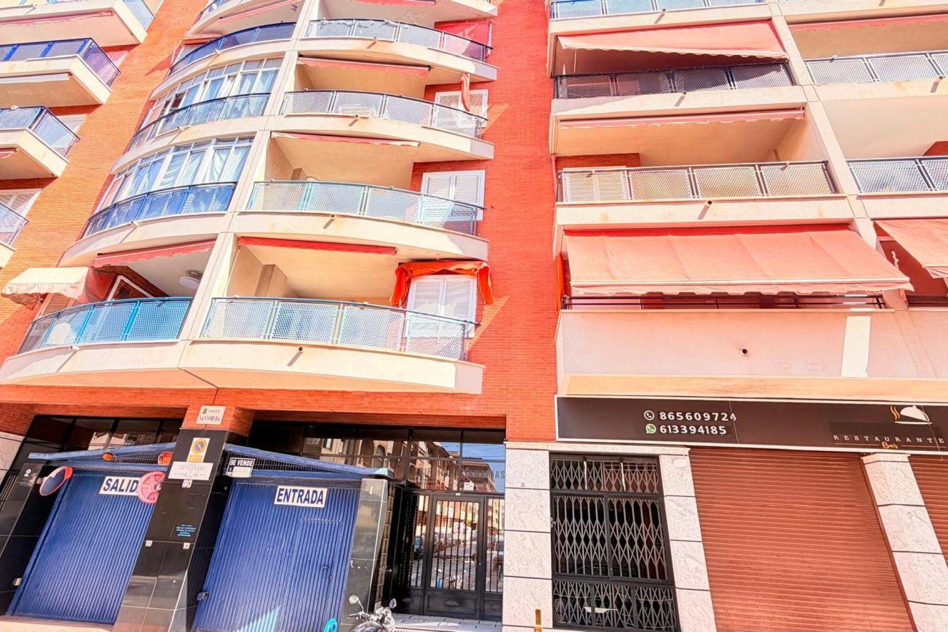 Revânzare - Apartament -
Torrevieja - Acequion