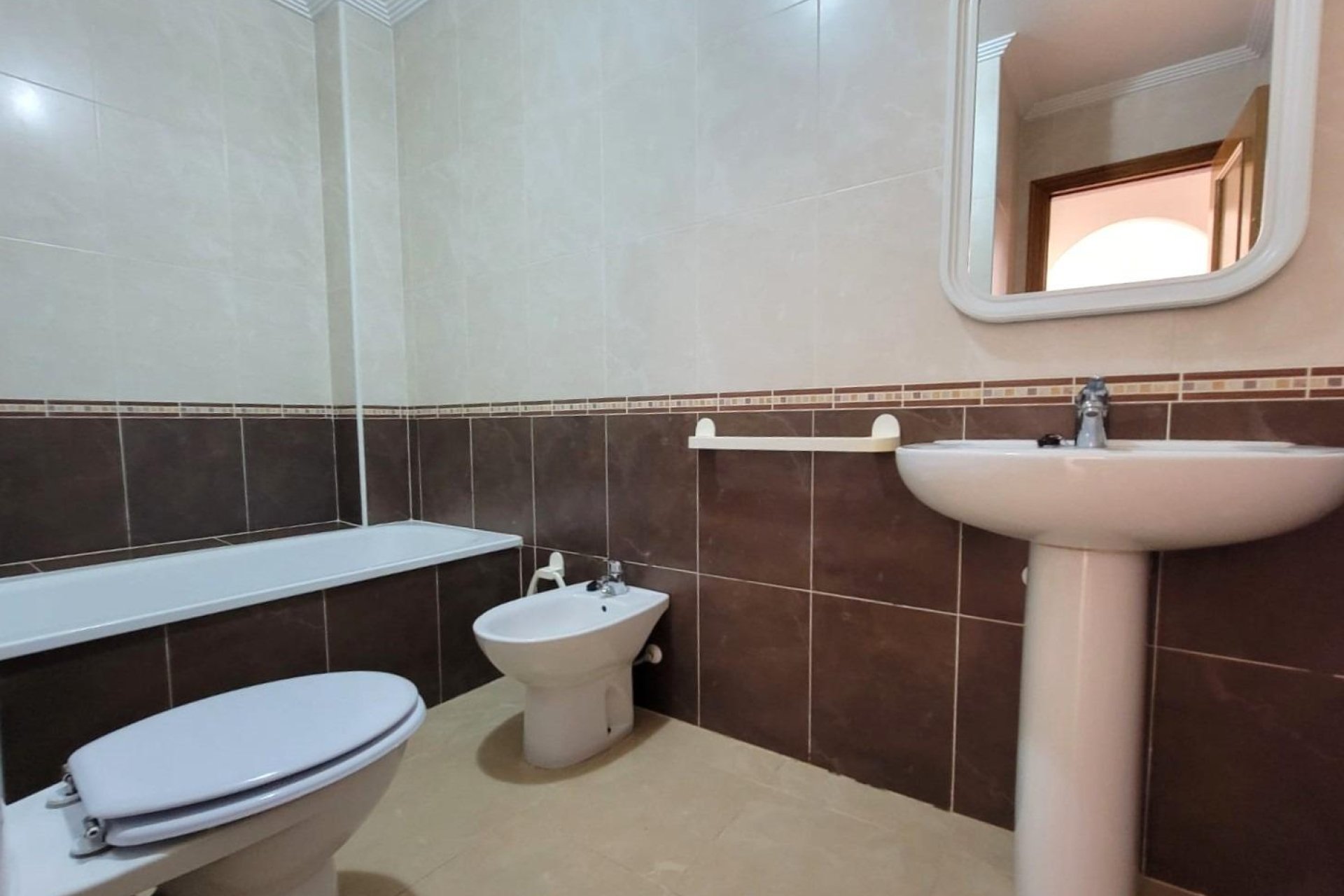 Revânzare - Apartament -
Torrevieja - Aguas Nuevas