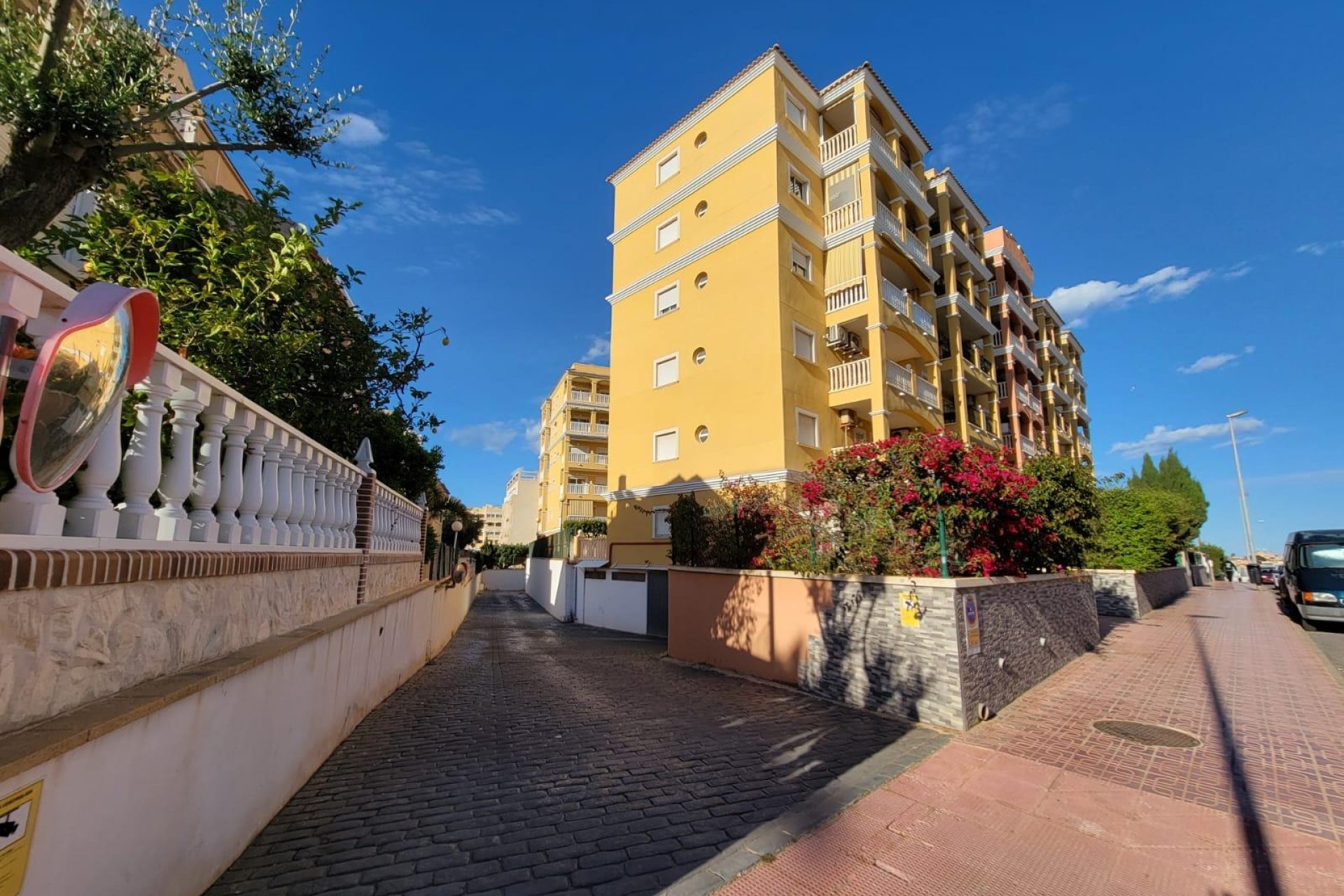 Revânzare - Apartament -
Torrevieja - Aguas Nuevas