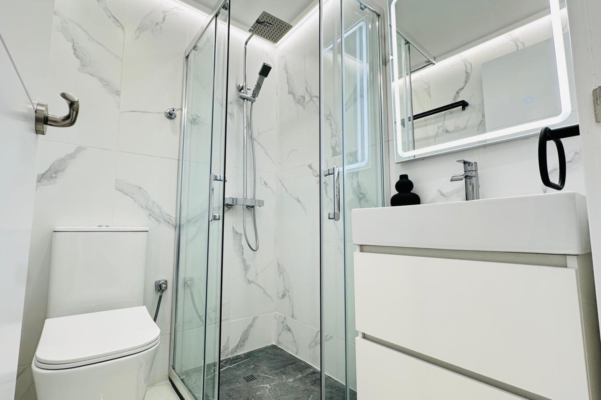 Revânzare - Apartament -
Torrevieja - Cabo Cervera