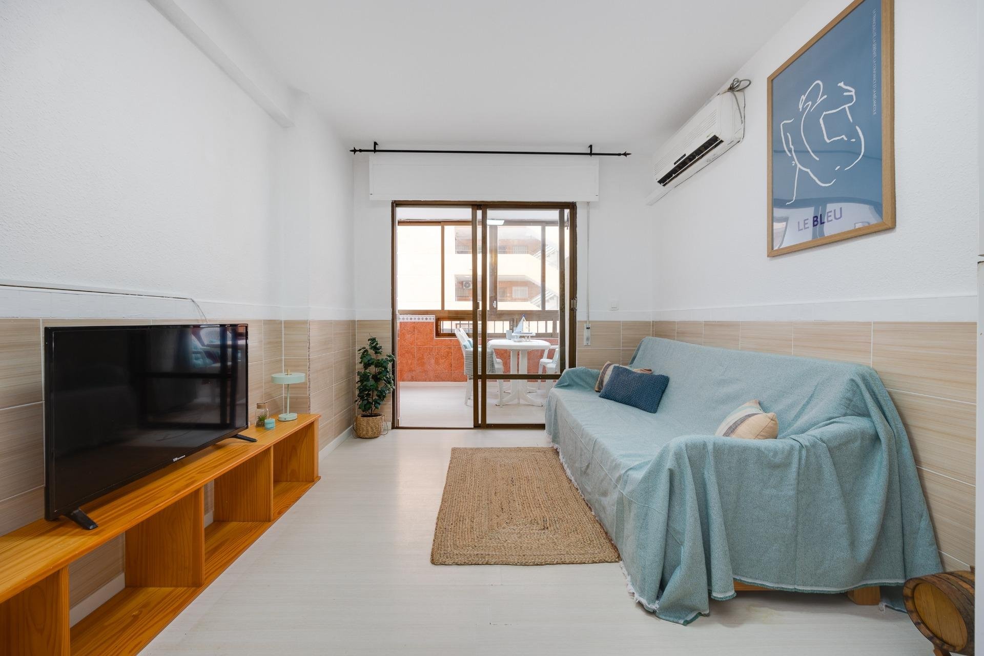 Revânzare - Apartament -
Torrevieja - Cabo Cervera