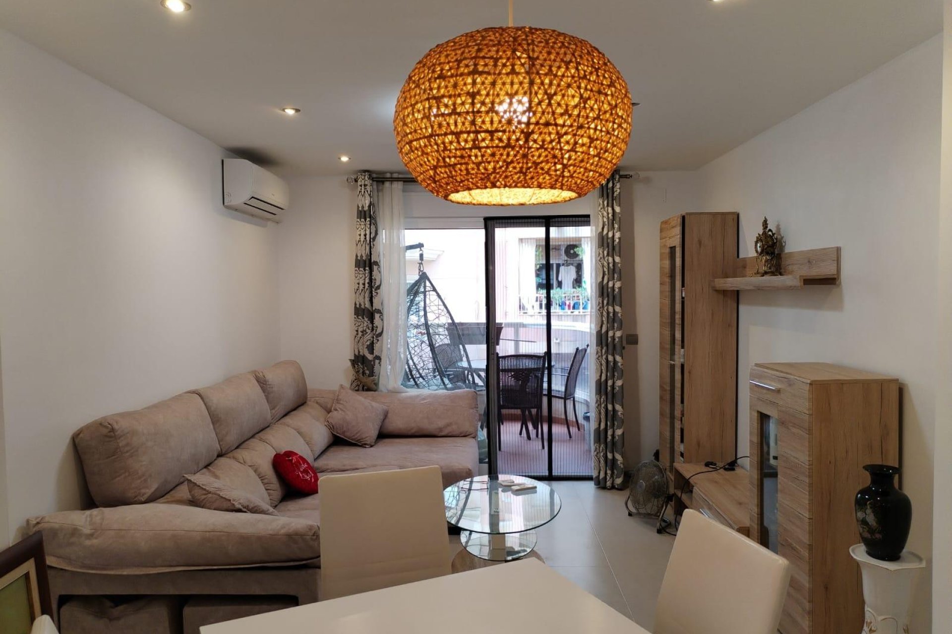 Revânzare - Apartament -
Torrevieja - Cala Del Palangre