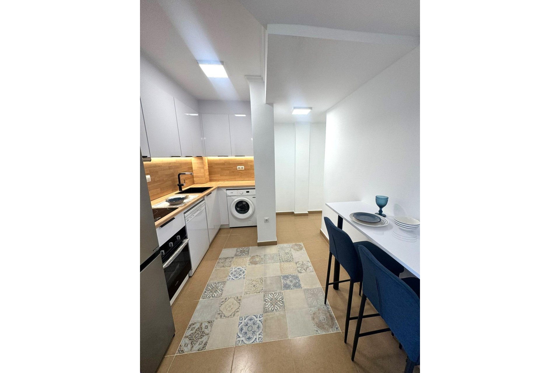 Revânzare - Apartament -
Torrevieja - Centro - Muelle Pesquero