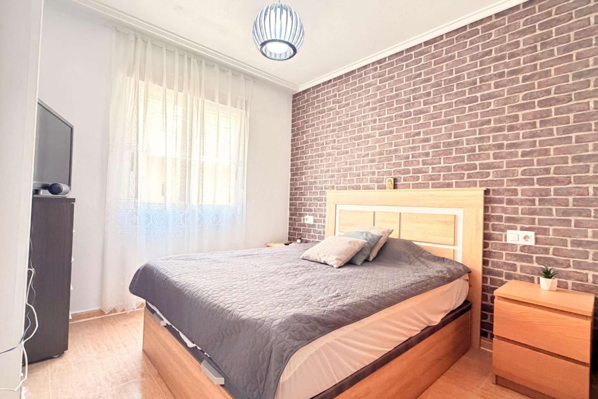 Revânzare - Apartament -
Torrevieja - Centro - Muelle Pesquero