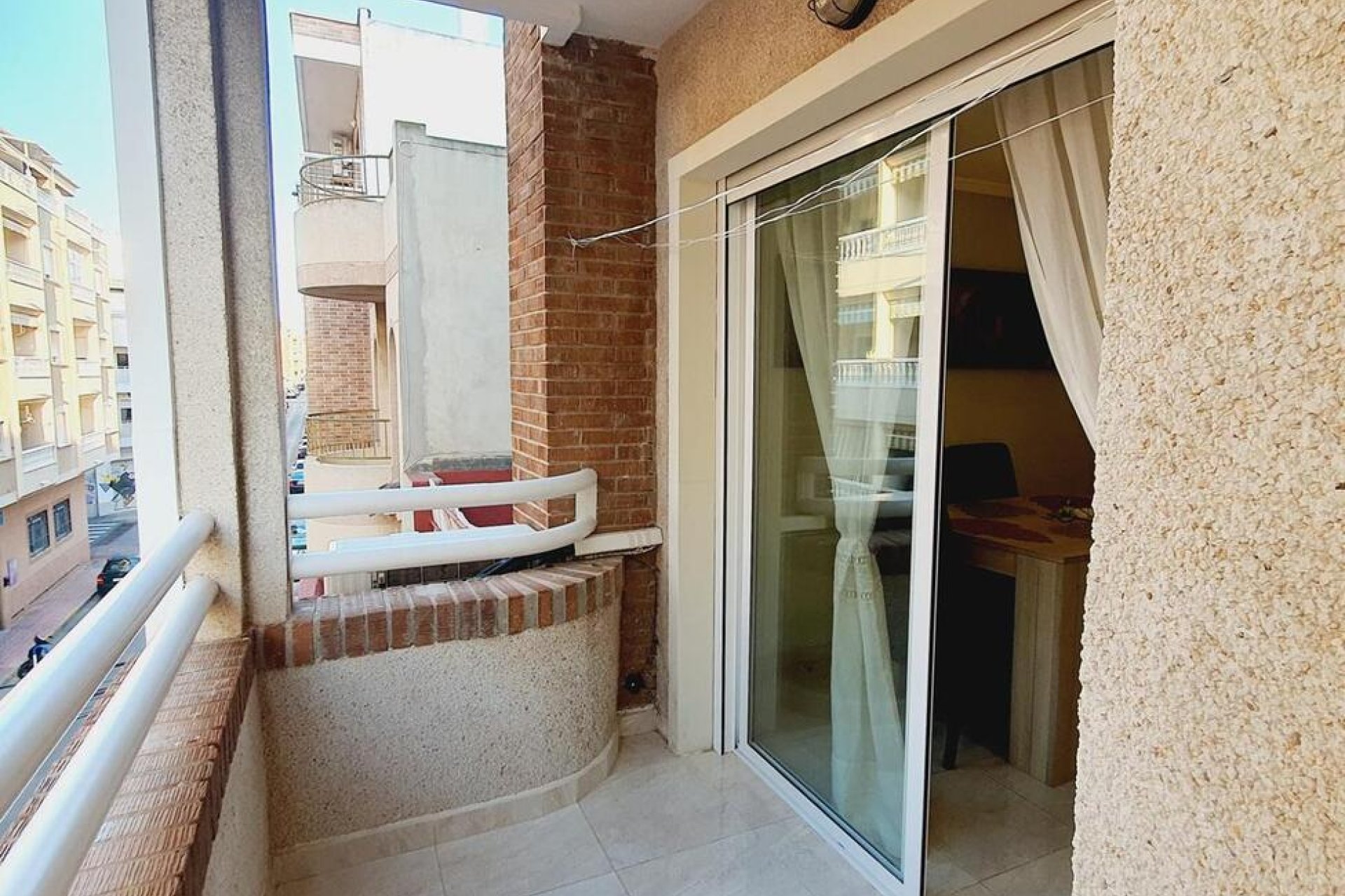 Revânzare - Apartament -
Torrevieja - Centro