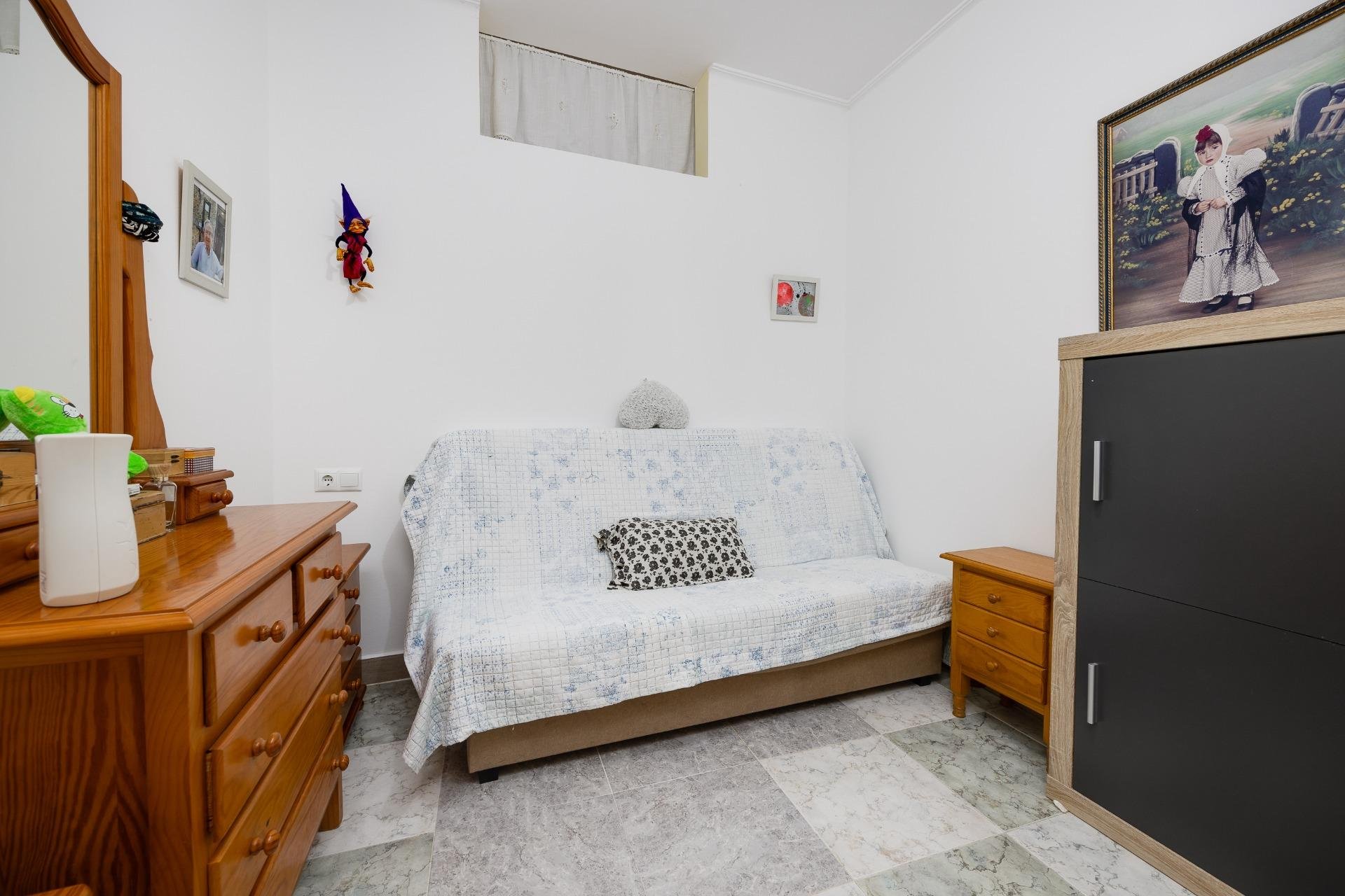Revânzare - Apartament -
Torrevieja - Centro