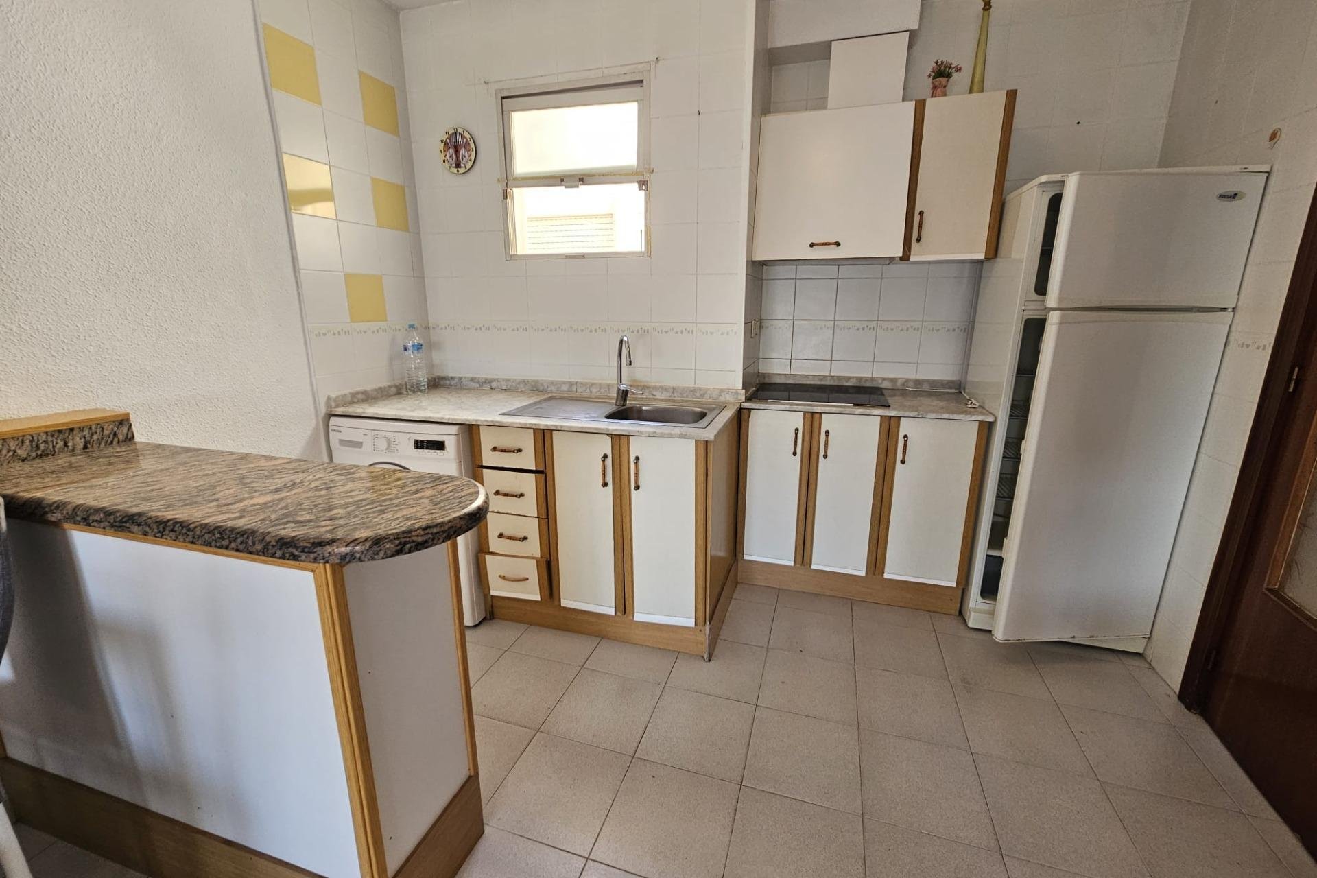 Revânzare - Apartament -
Torrevieja - Centro