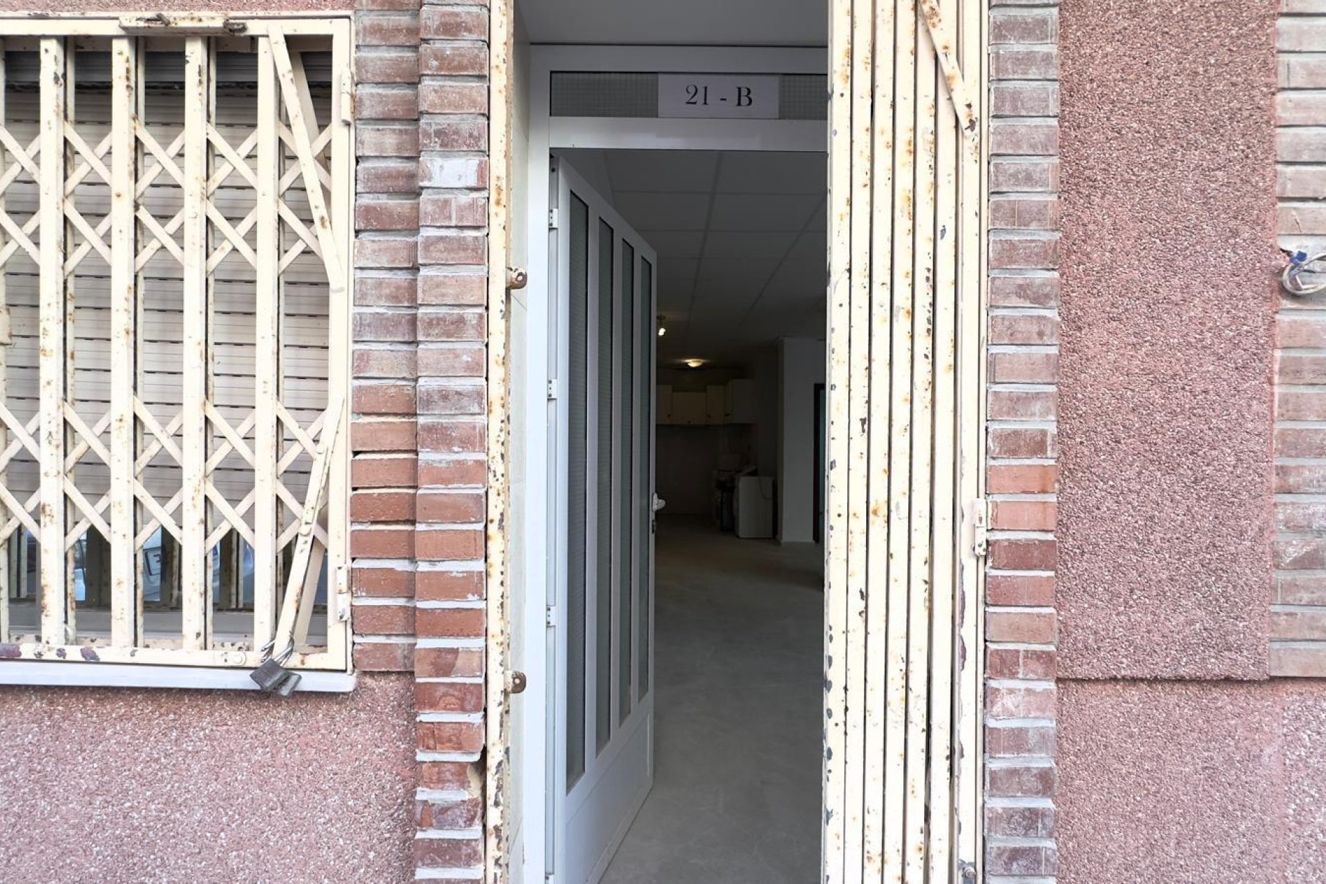 Revânzare - Apartament -
Torrevieja - Centro