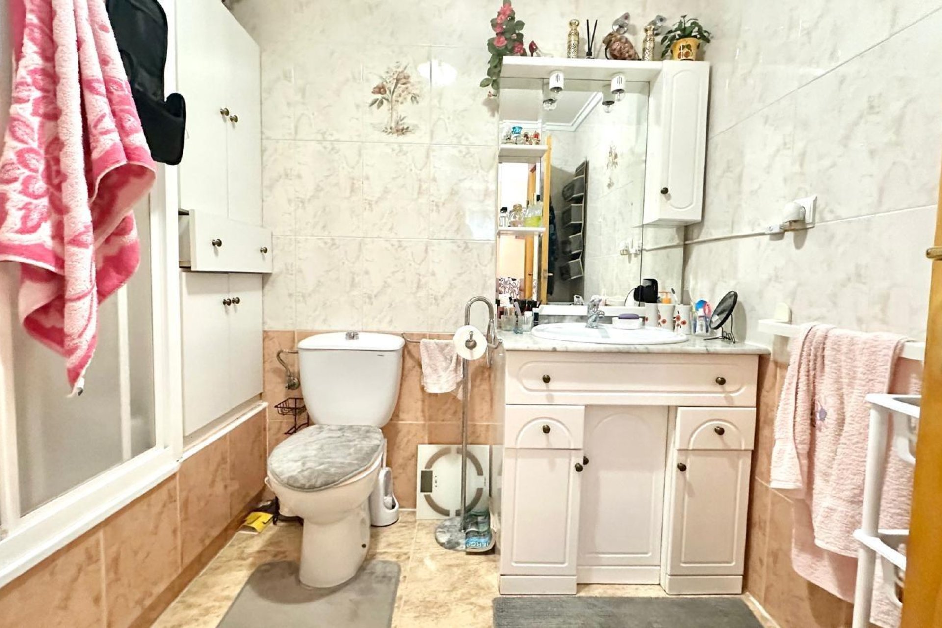 Revânzare - Apartament -
Torrevieja - Centro