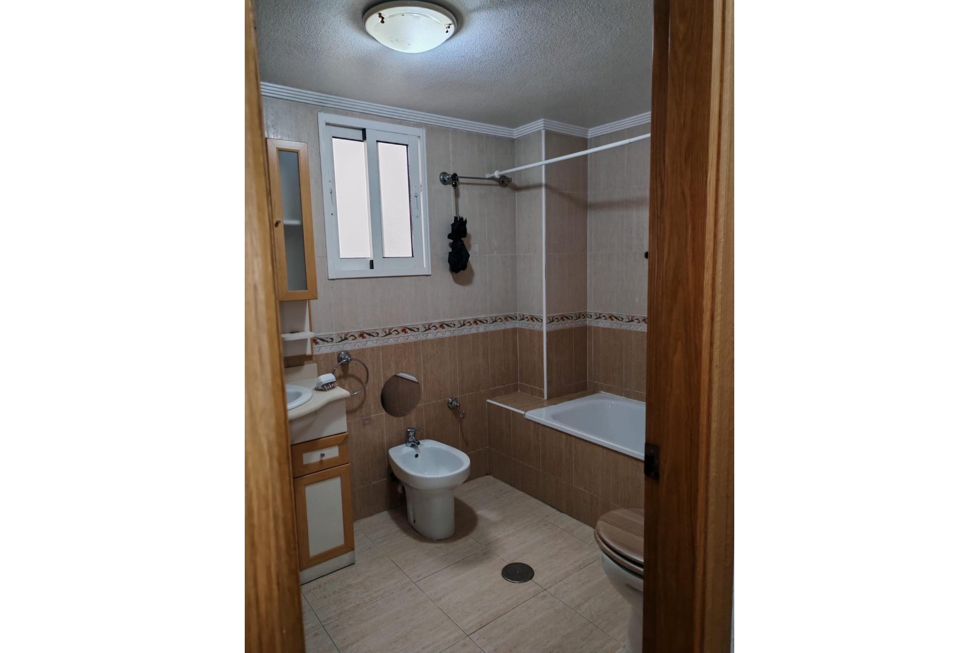 Revânzare - Apartament -
Torrevieja - Centro