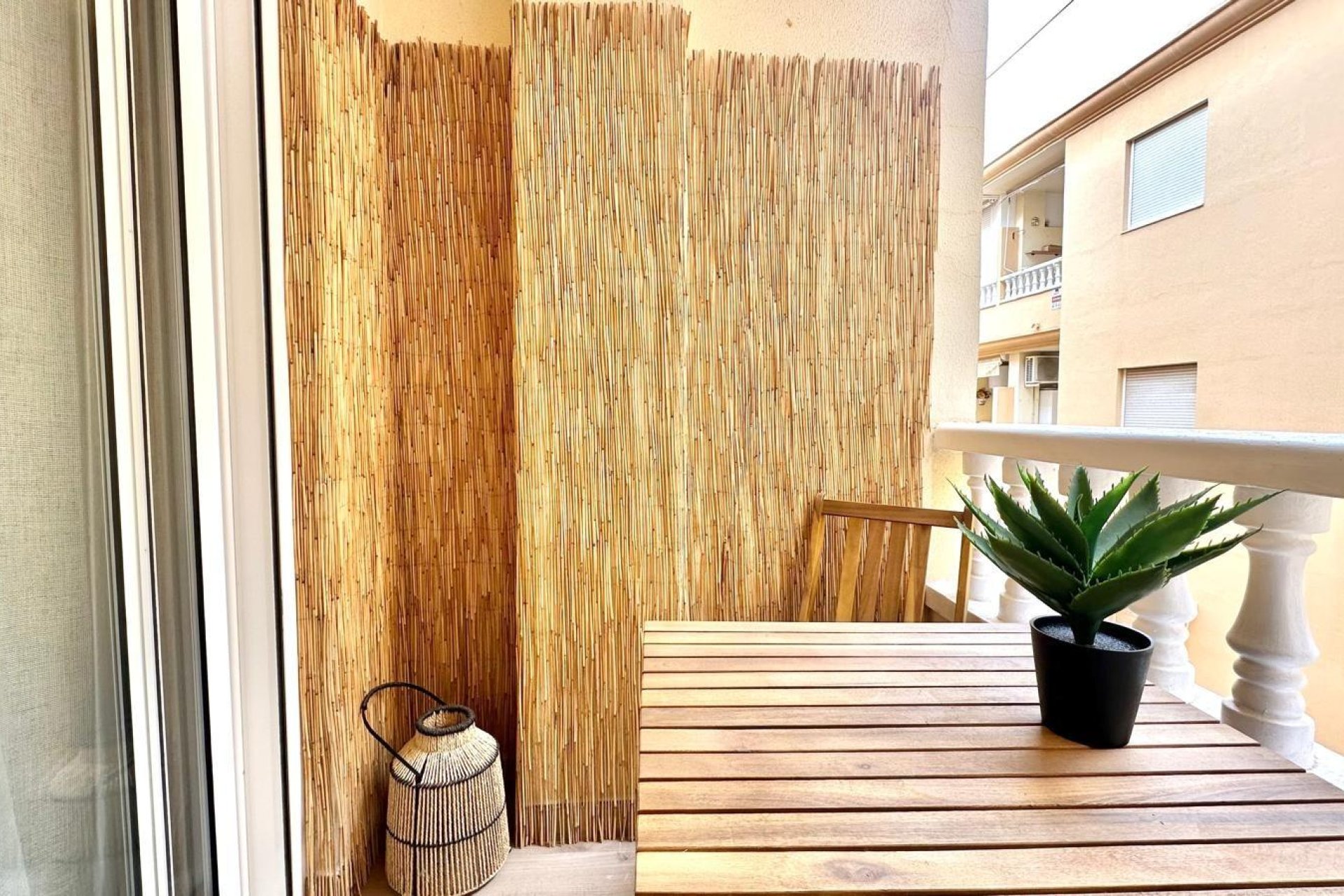 Revânzare - Apartament -
Torrevieja - Centro