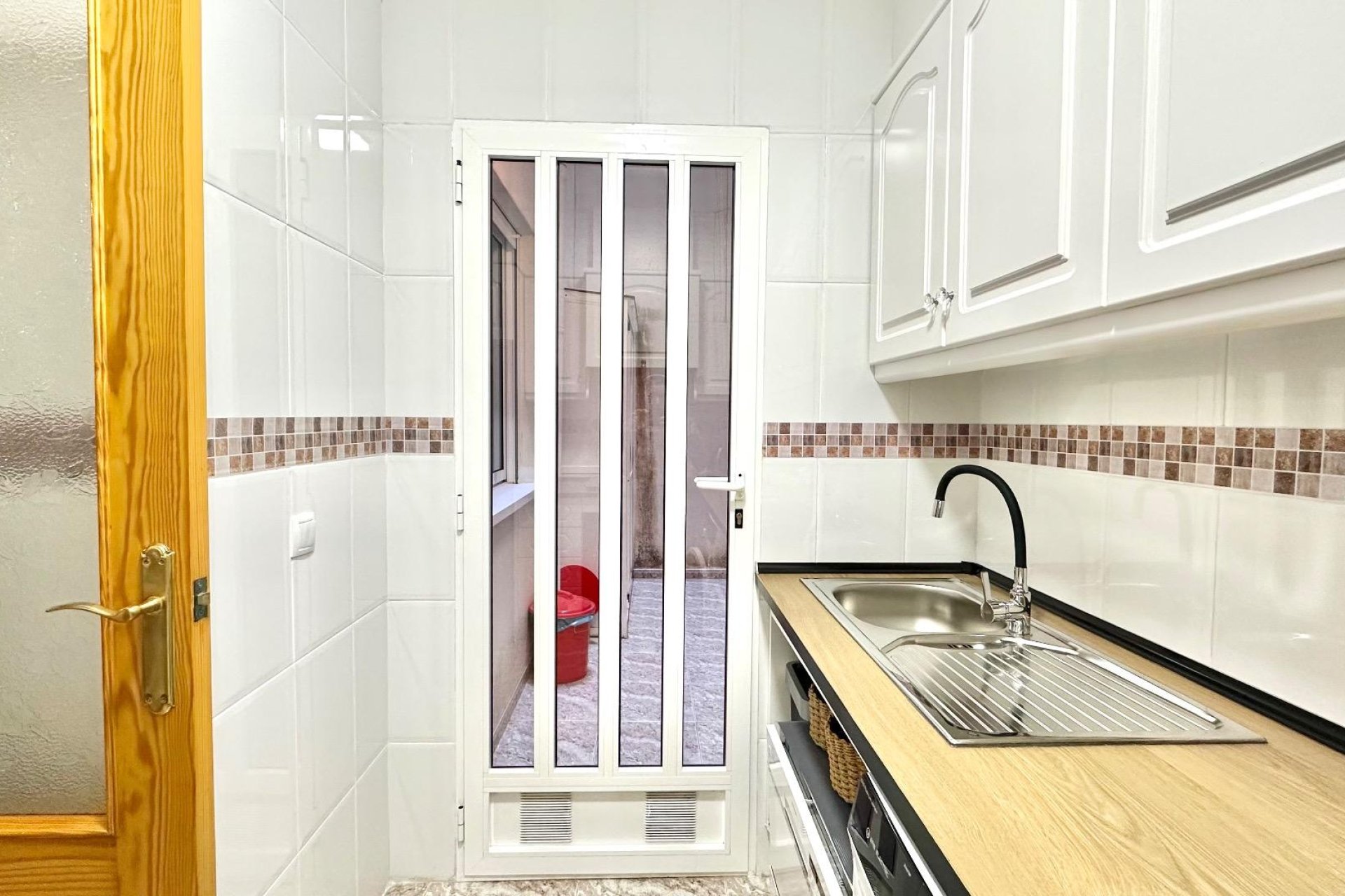 Revânzare - Apartament -
Torrevieja - Centro