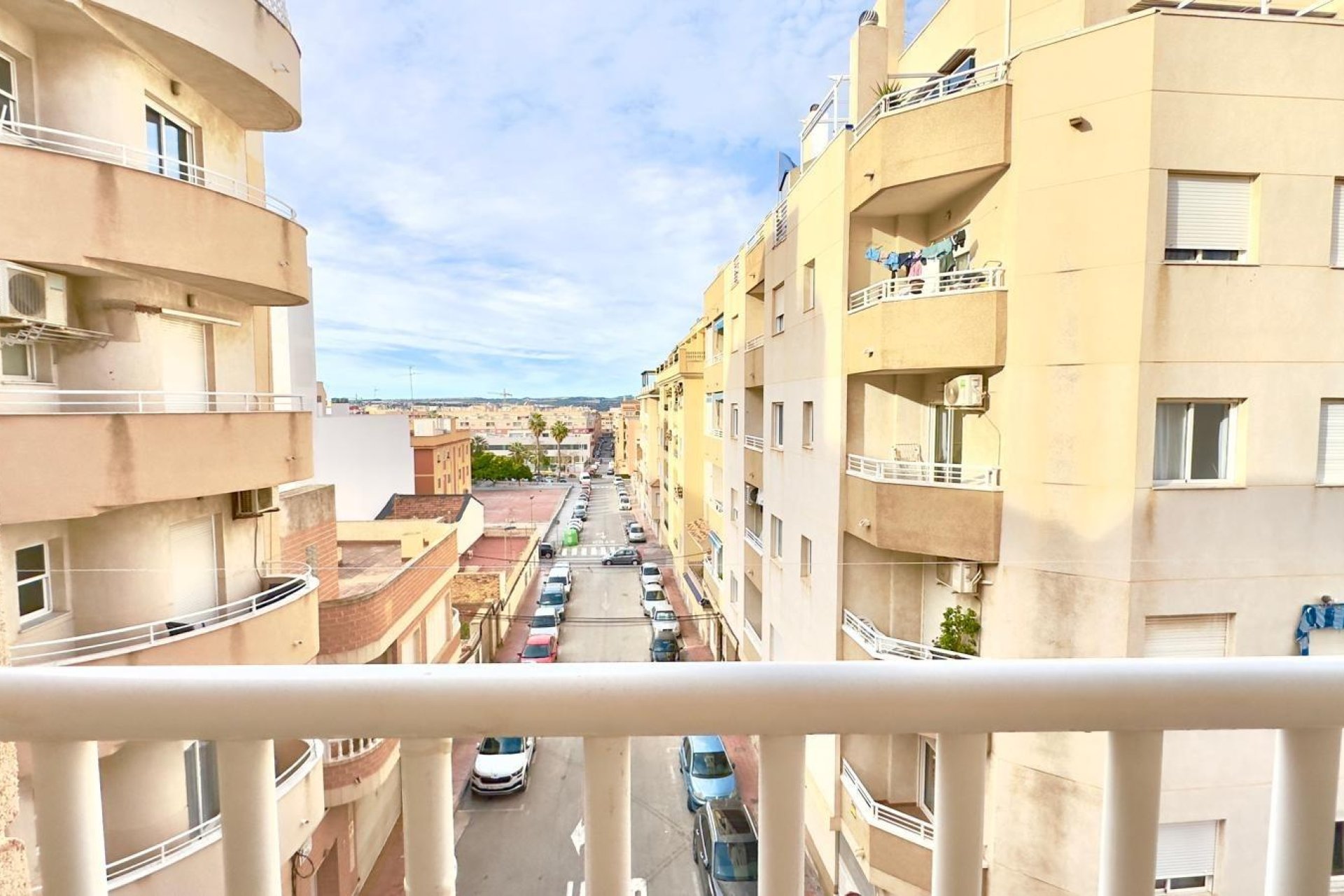 Revânzare - Apartament -
Torrevieja - Centro