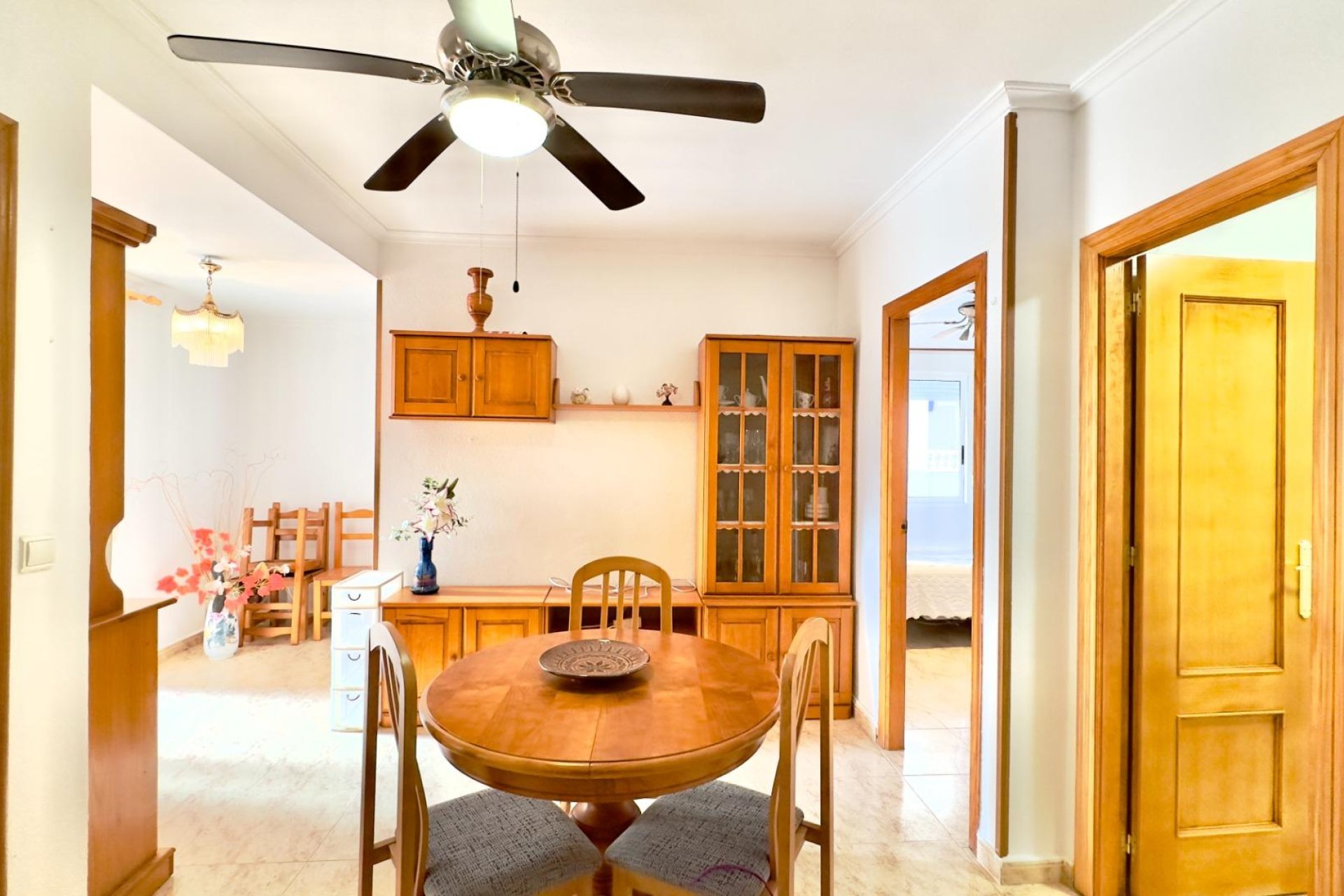 Revânzare - Apartament -
Torrevieja - Centro