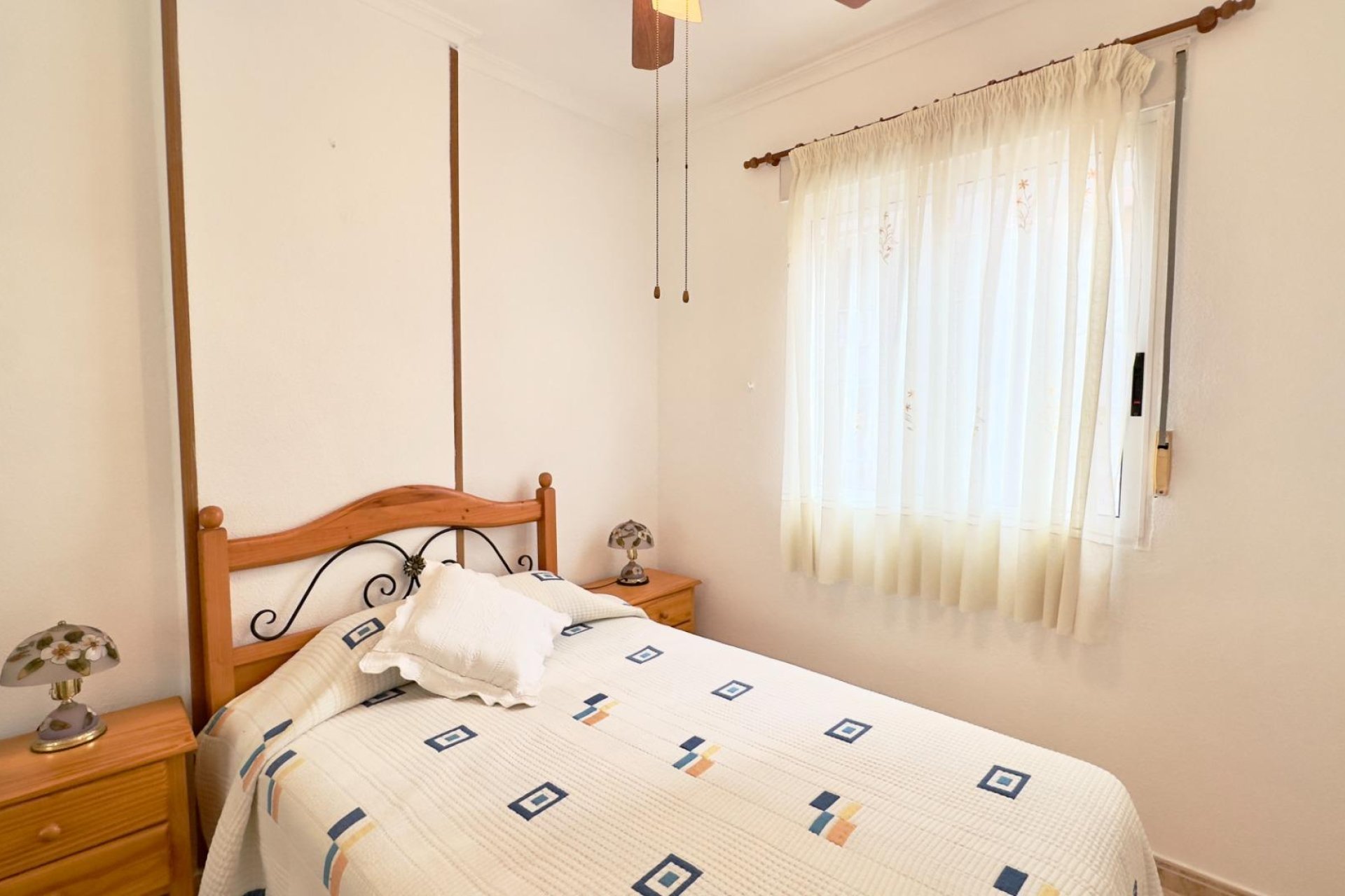 Revânzare - Apartament -
Torrevieja - Centro