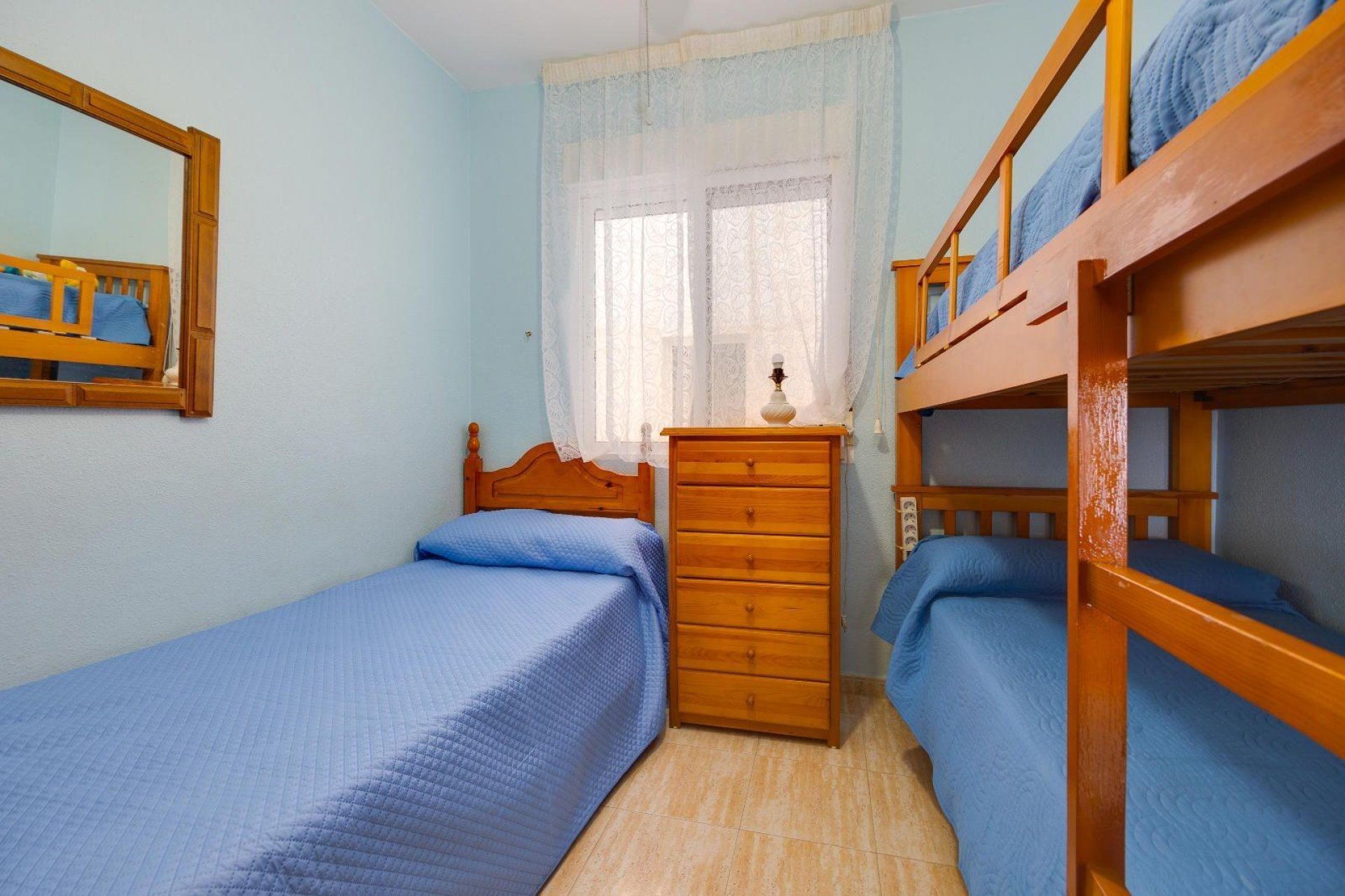 Revânzare - Apartament -
Torrevieja - Centro
