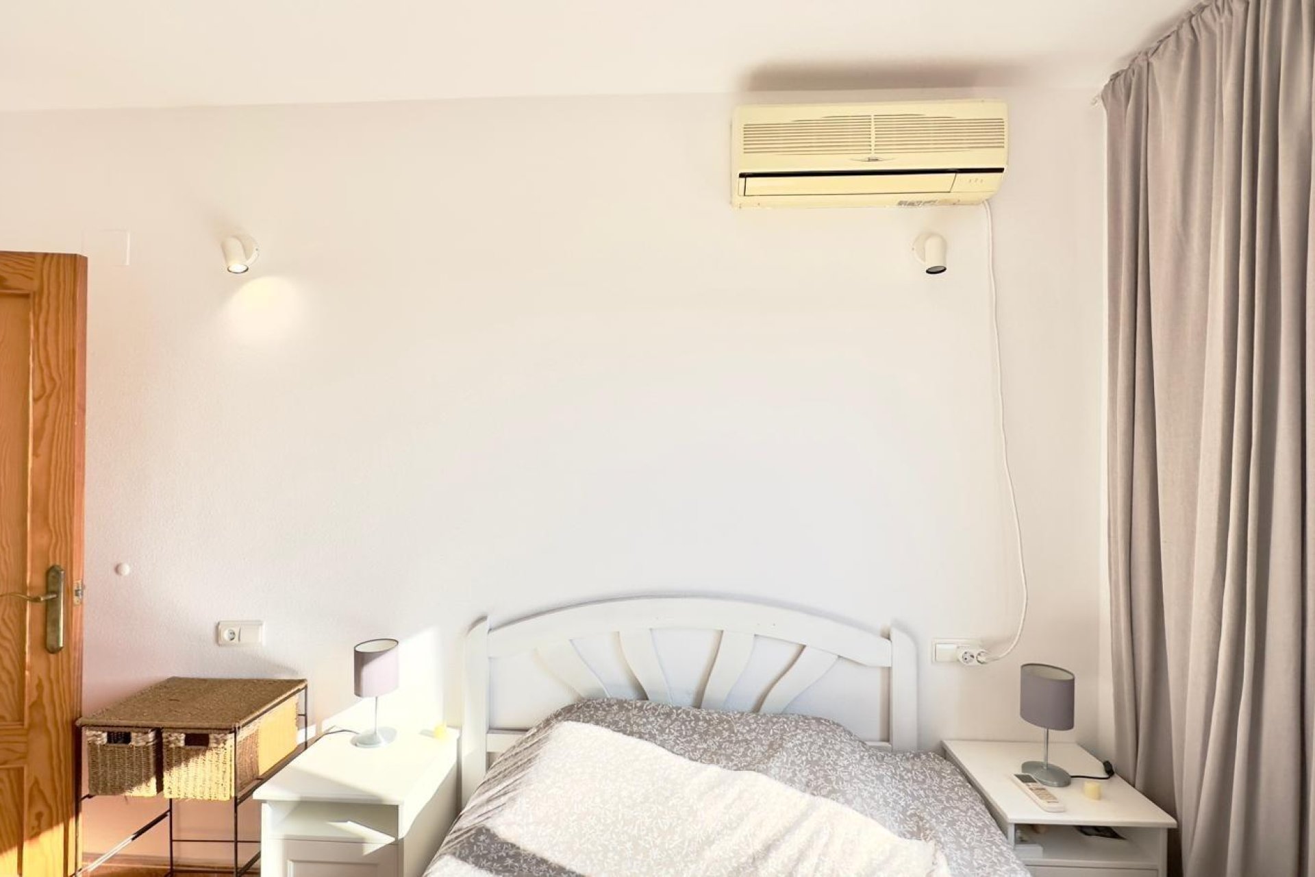 Revânzare - Apartament -
Torrevieja - Centro