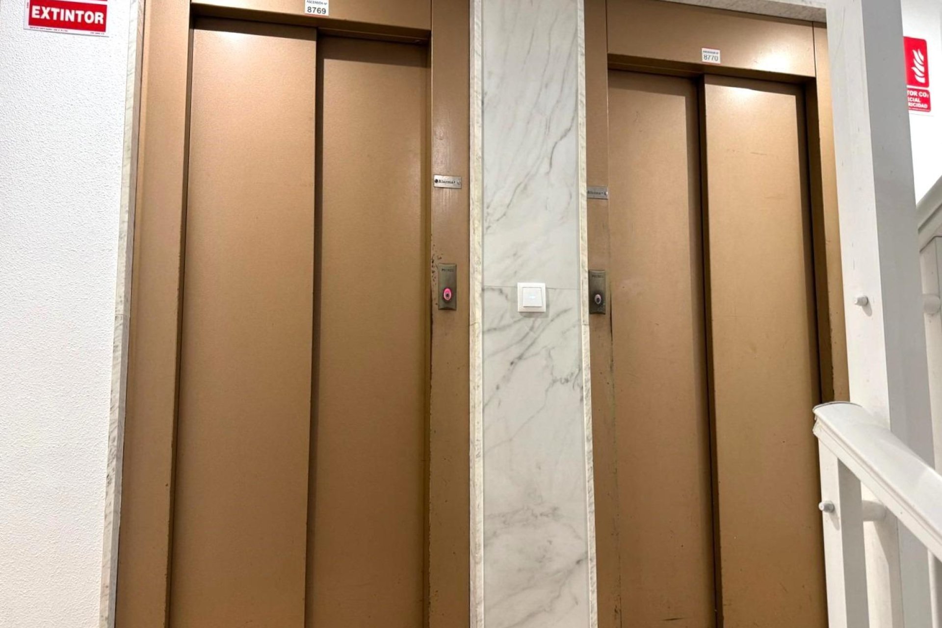 Revânzare - Apartament -
Torrevieja - Centro