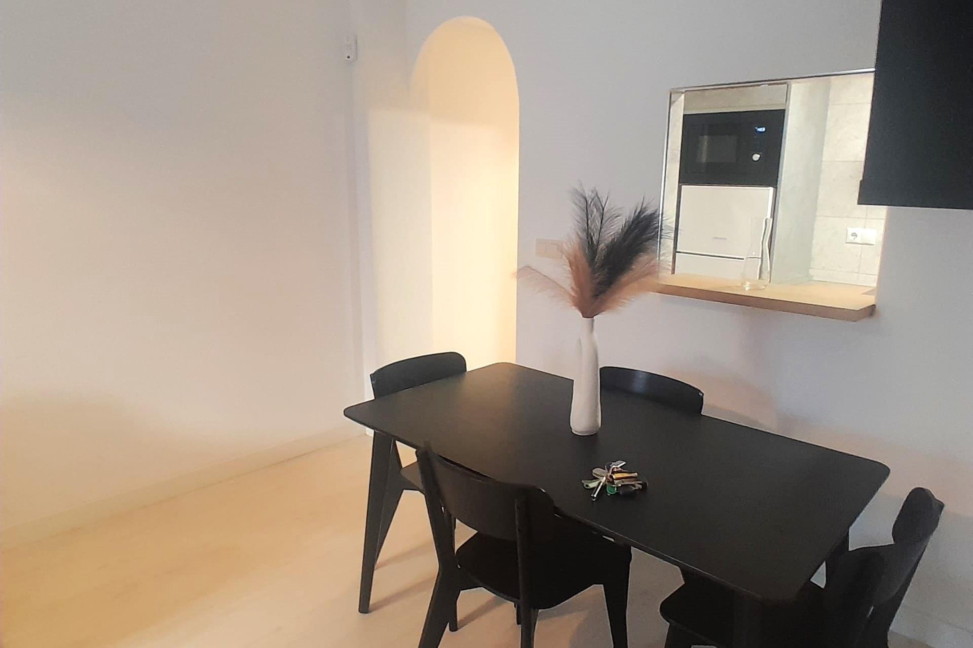 Revânzare - Apartament -
Torrevieja - Centro