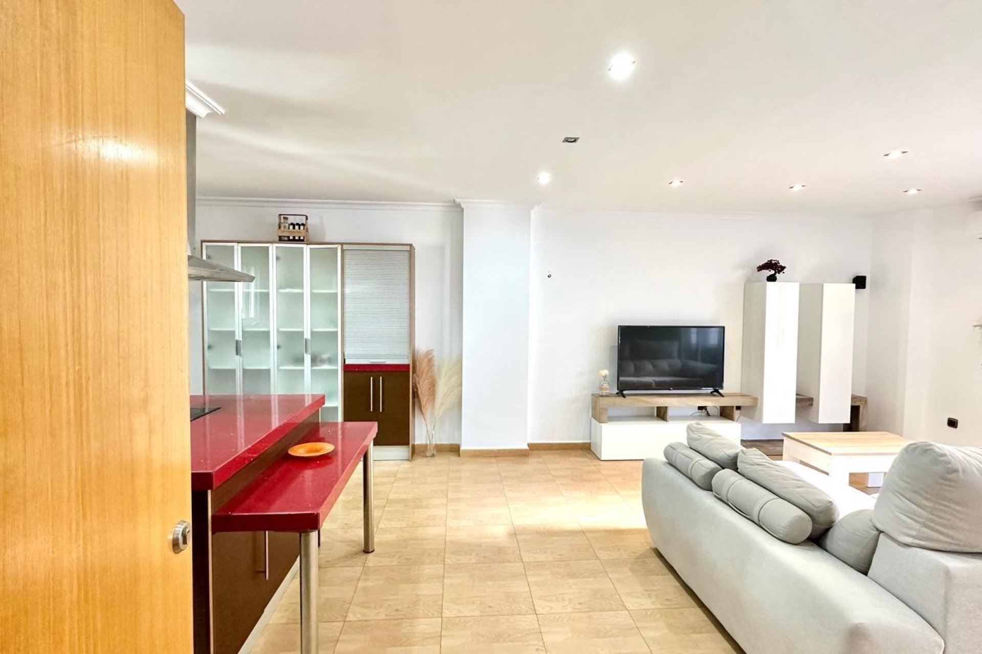 Revânzare - Apartament -
Torrevieja - Centro