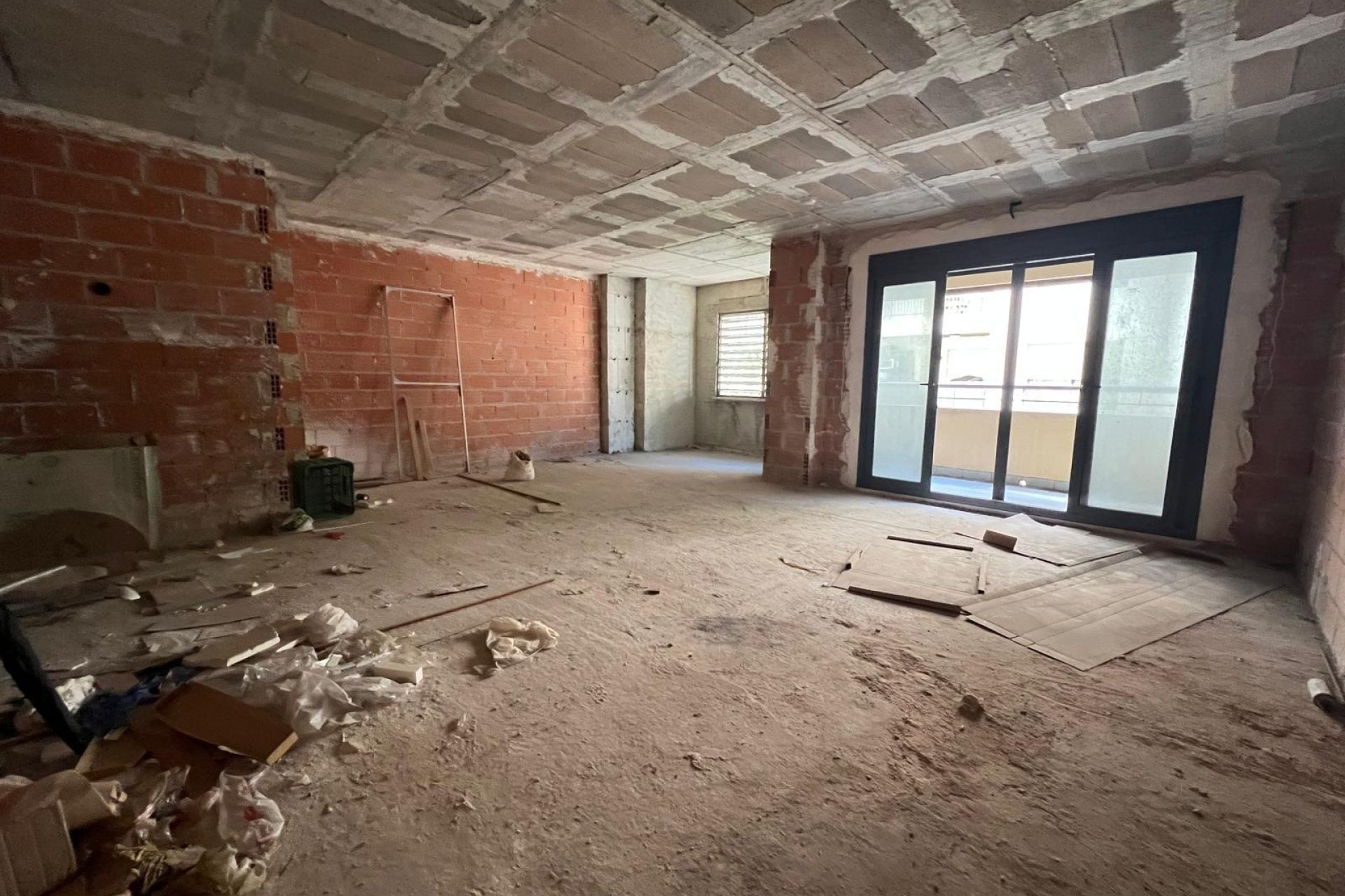 Revânzare - Apartament -
Torrevieja - Centro