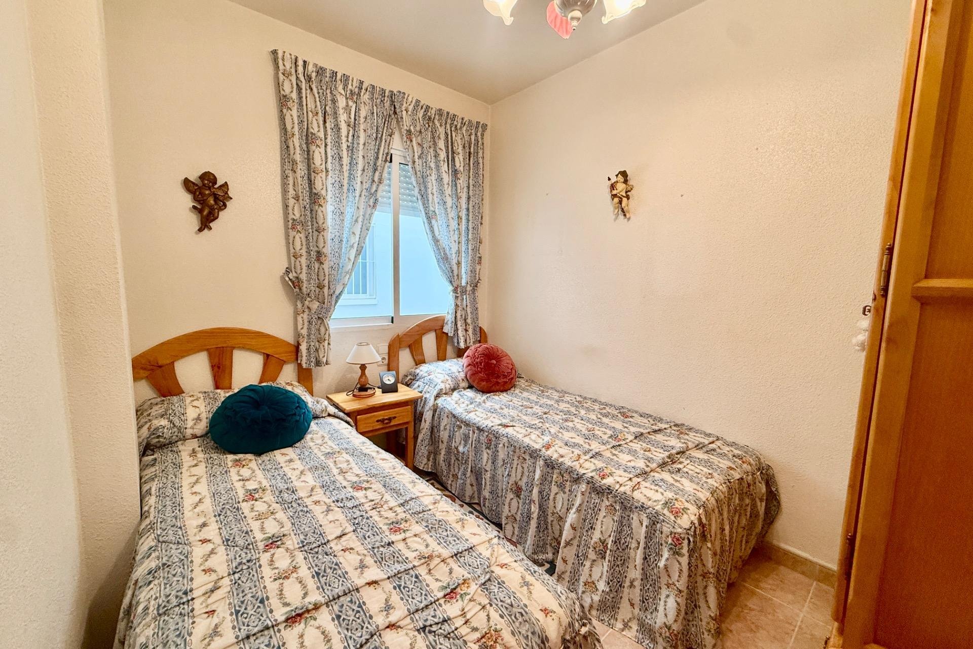 Revânzare - Apartament -
Torrevieja - Centro