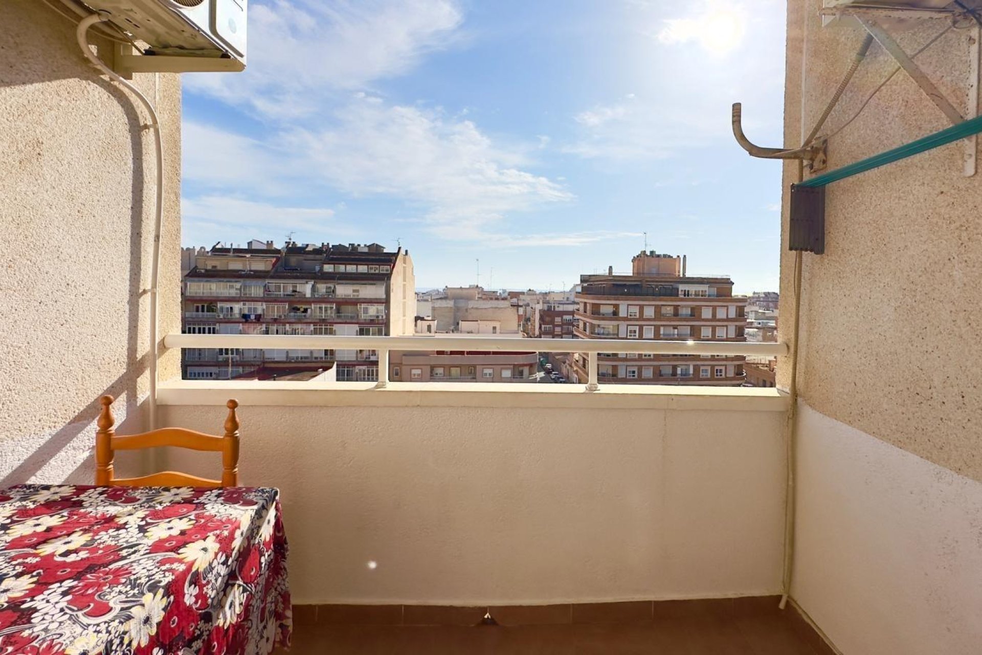 Revânzare - Apartament -
Torrevieja - Centro