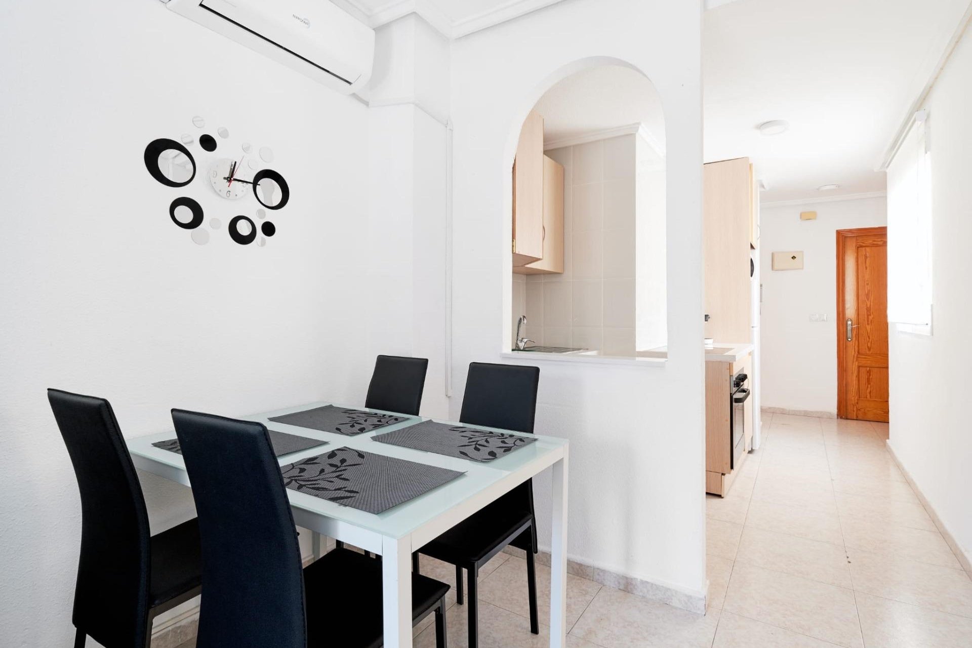 Revânzare - Apartament -
Torrevieja - Centro