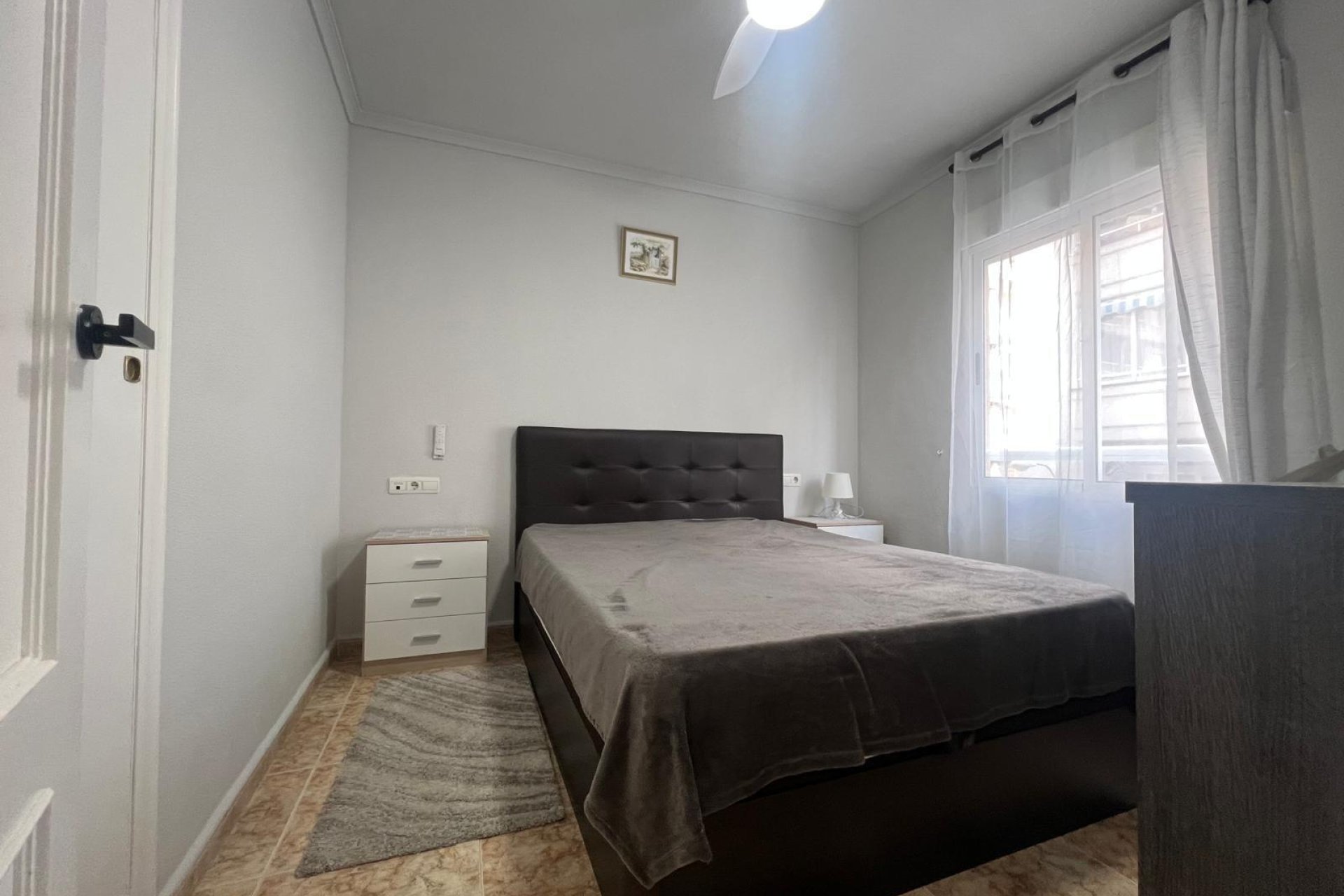 Revânzare - Apartament -
Torrevieja - Centro