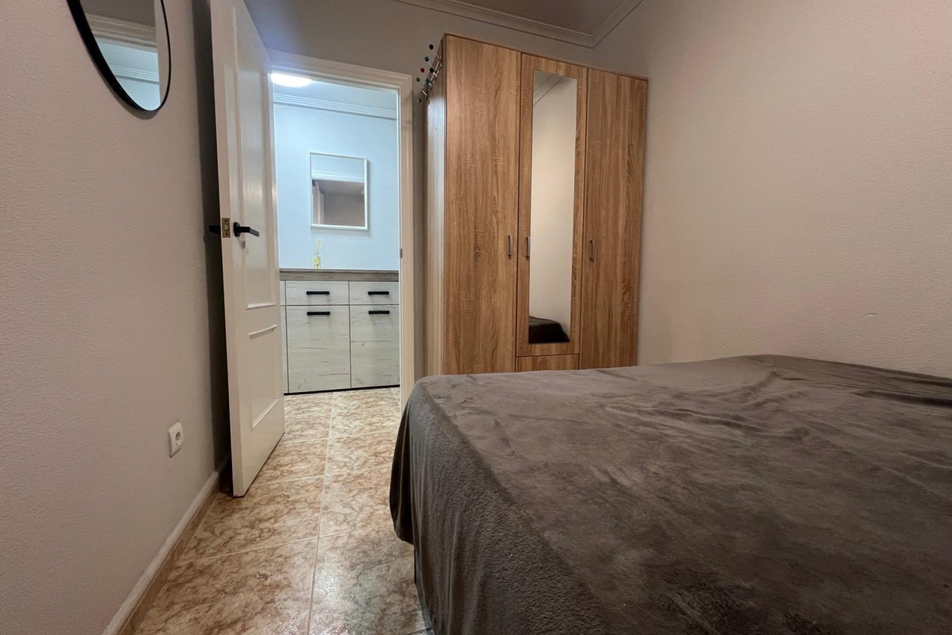 Revânzare - Apartament -
Torrevieja - Centro