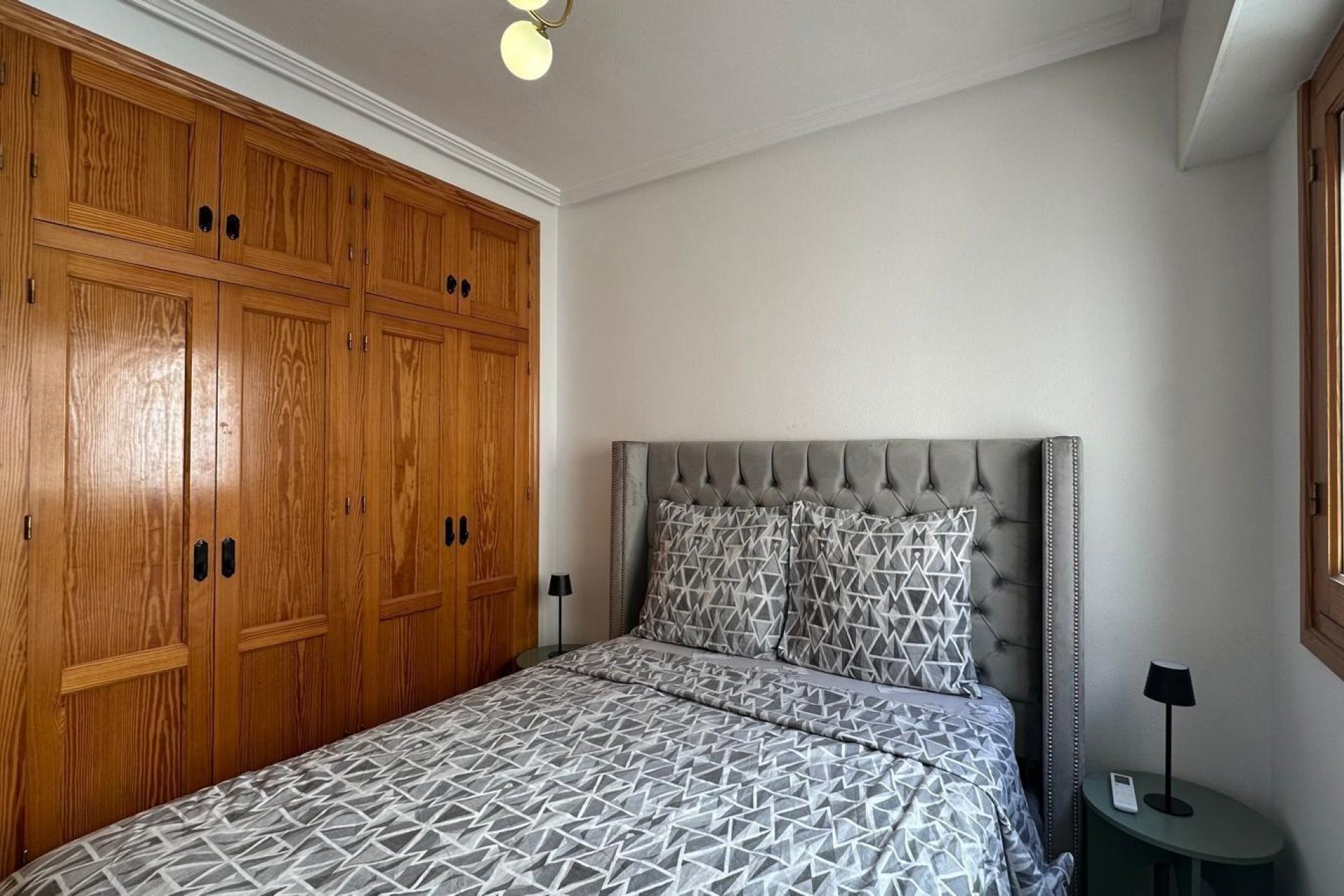 Revânzare - Apartament -
Torrevieja - Centro