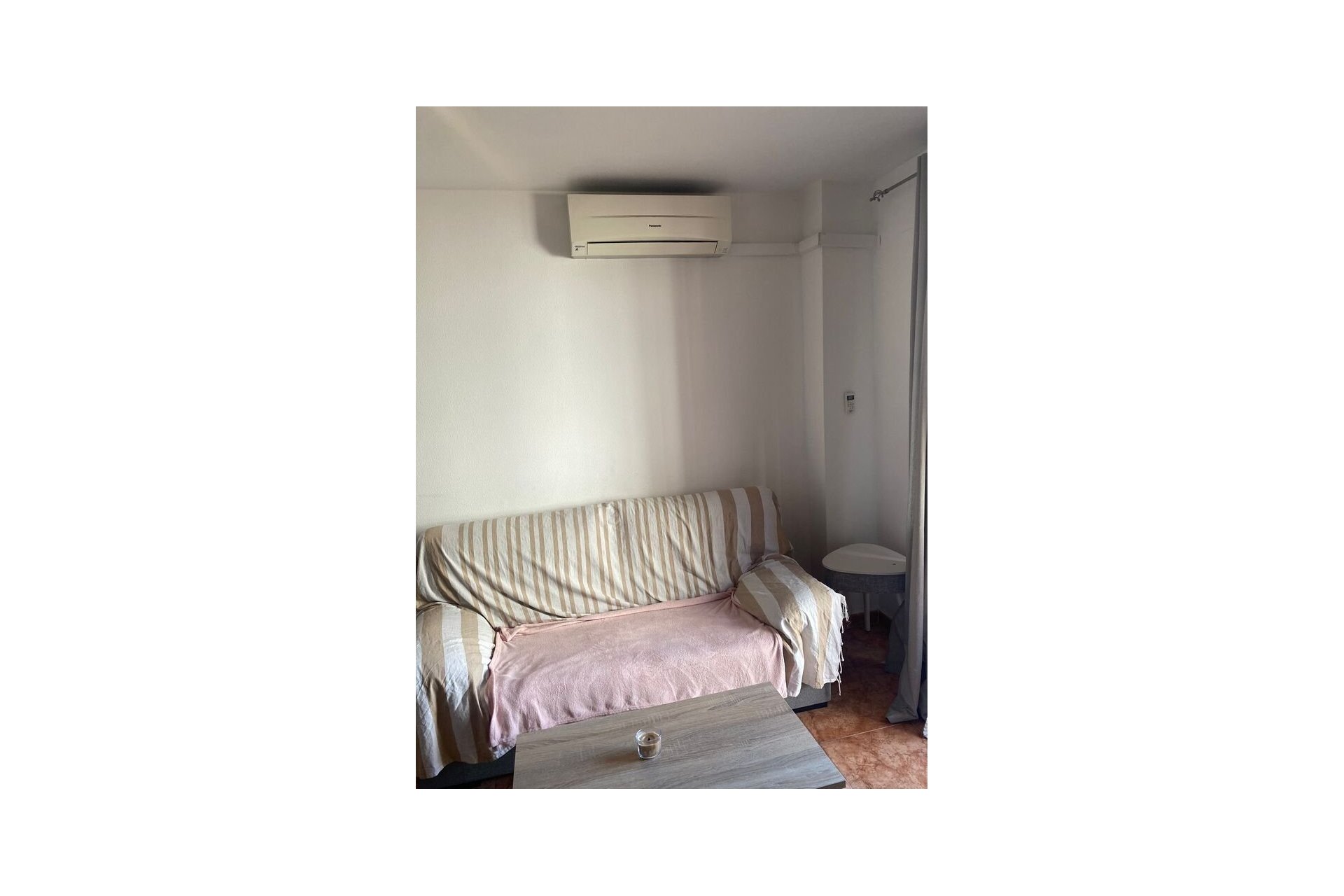 Revânzare - Apartament -
Torrevieja - Centro