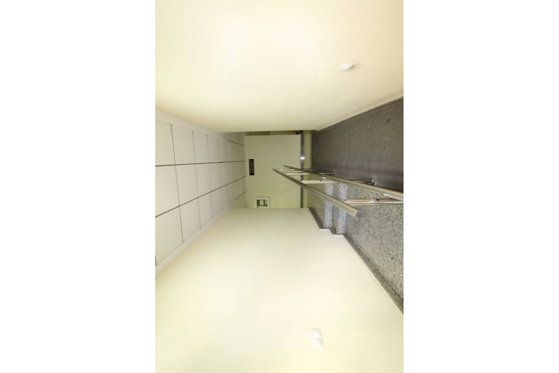 Revânzare - Apartament -
Torrevieja - Centro