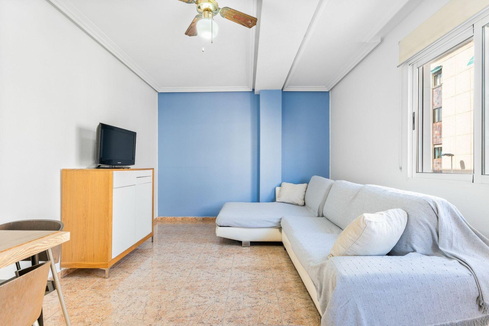 Revânzare - Apartament -
Torrevieja - Centro